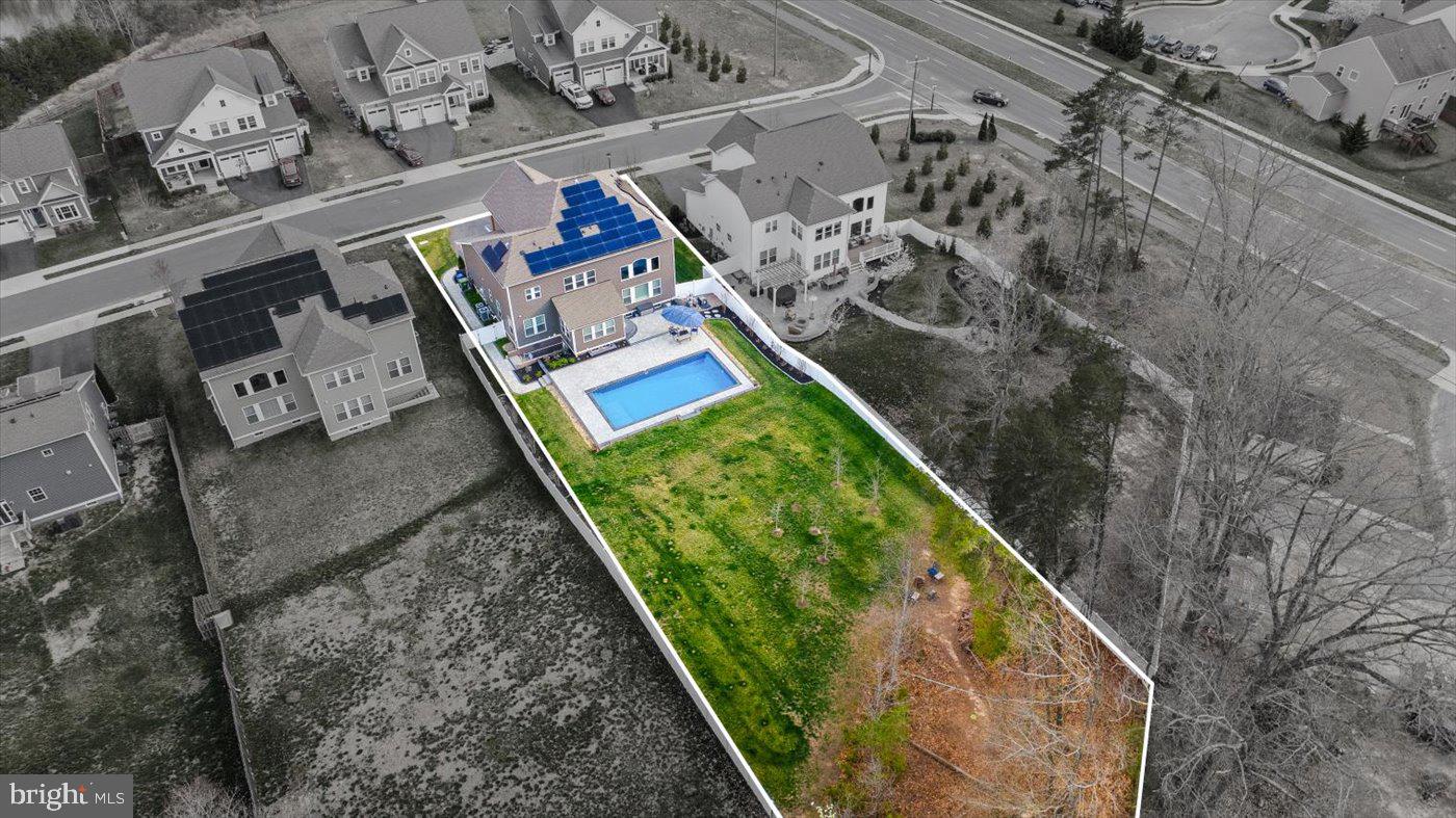 LIBERTY KNOLLS - Residential