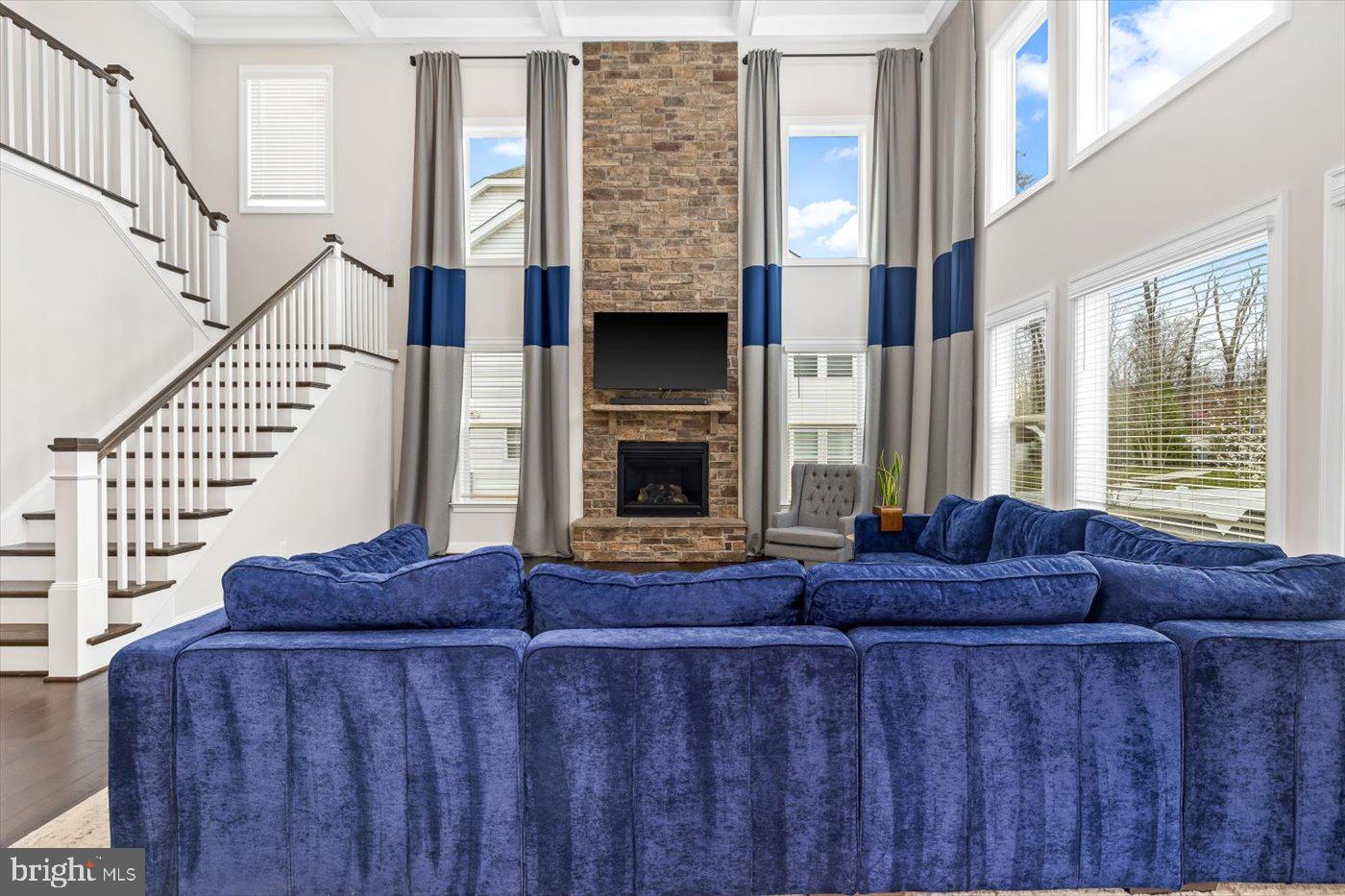 LIBERTY KNOLLS - Residential