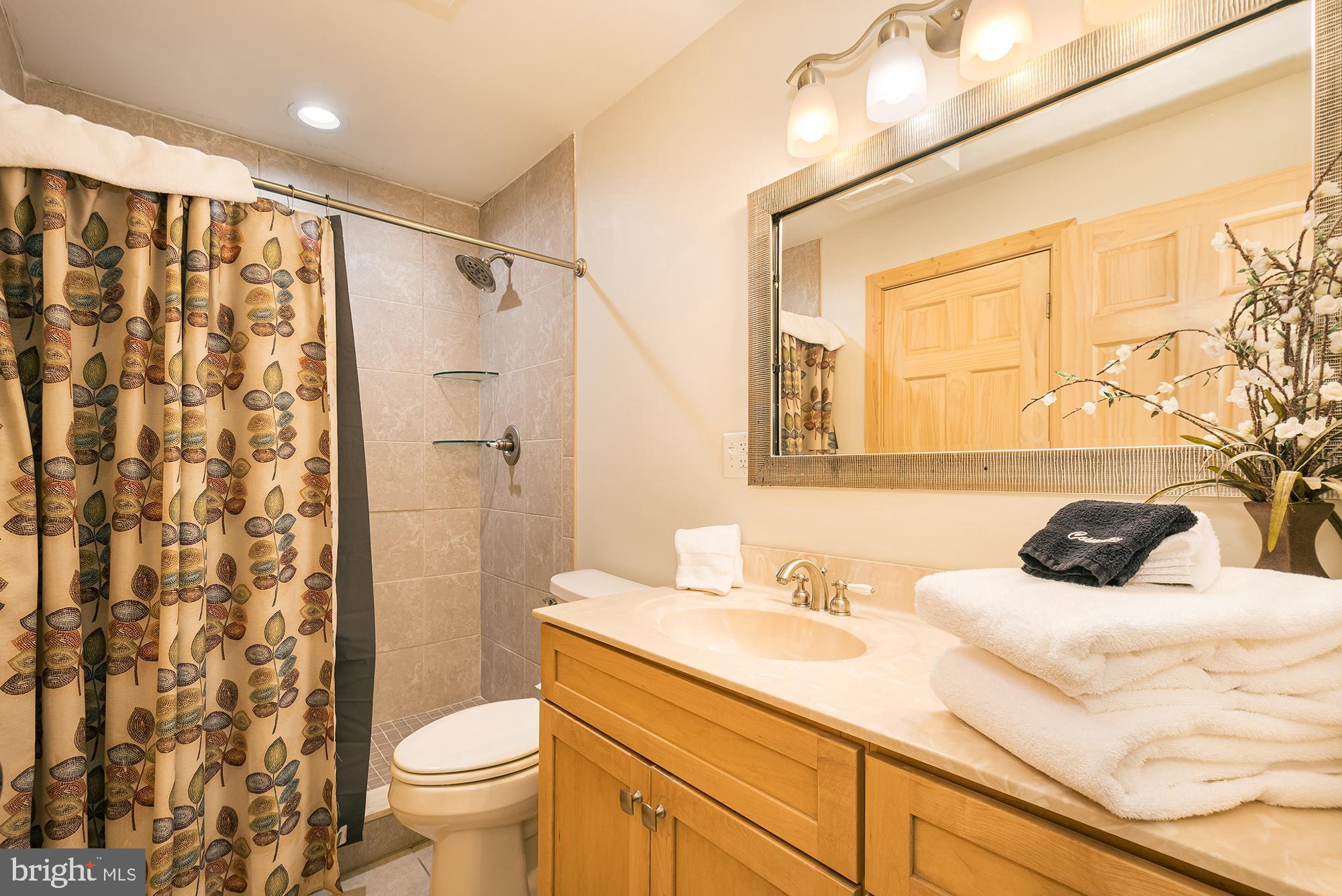 BOULDER RIDGE - Residential