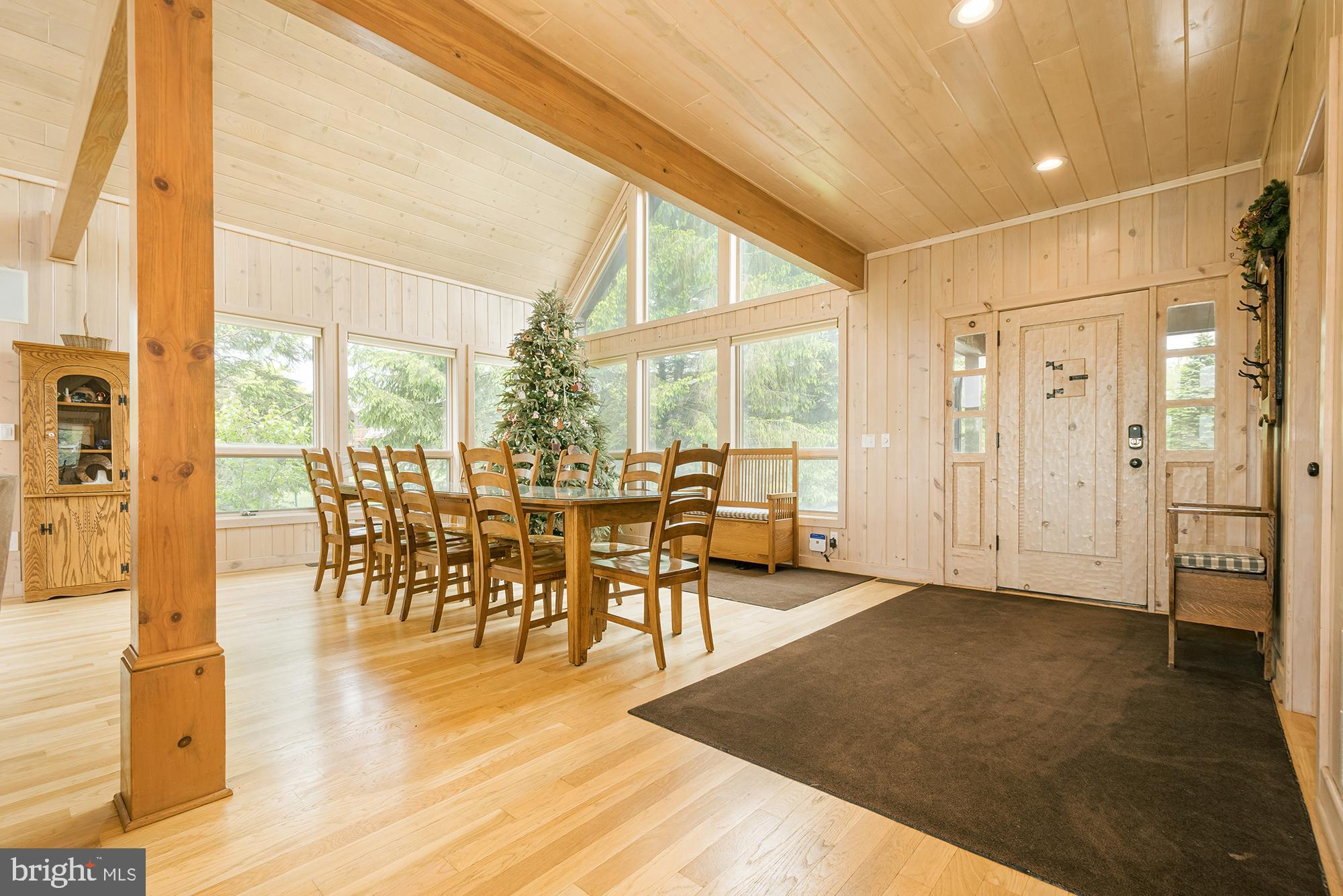 BOULDER RIDGE - Residential