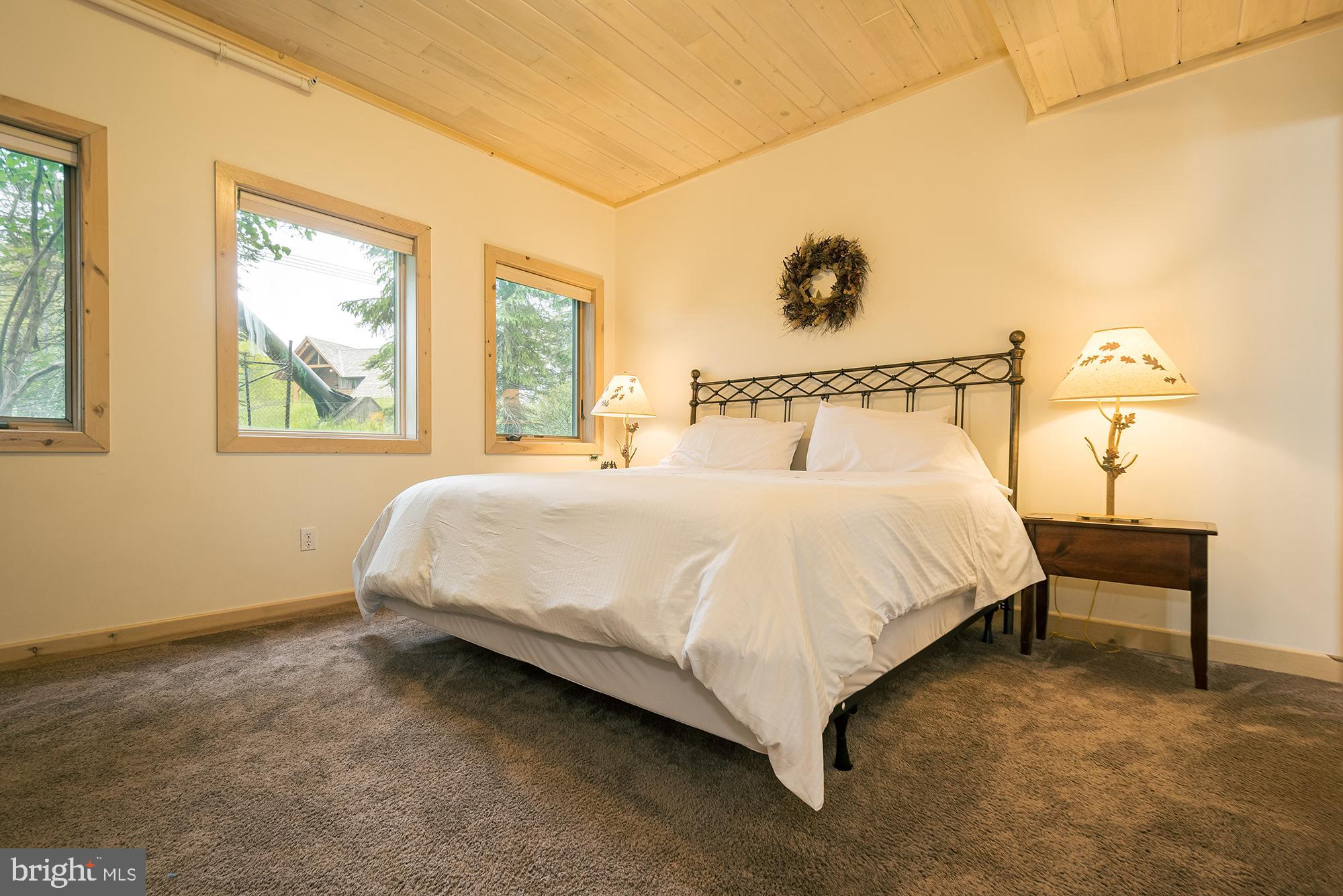 BOULDER RIDGE - Residential