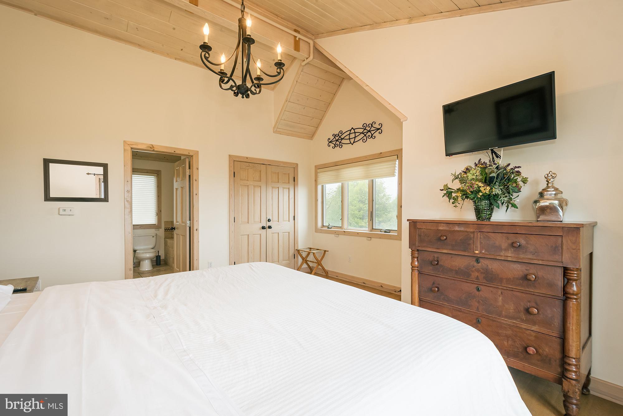 BOULDER RIDGE - Residential