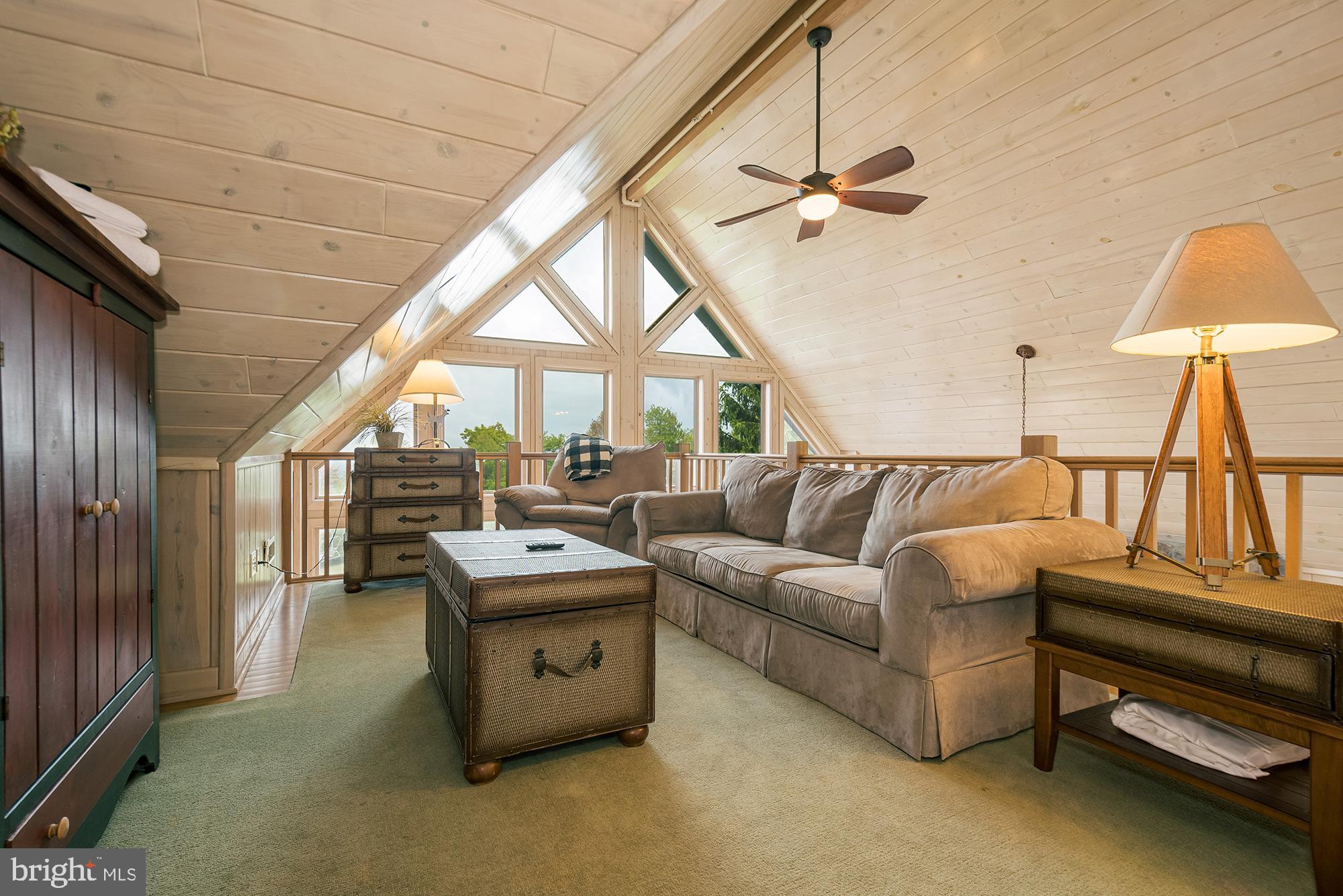 BOULDER RIDGE - Residential