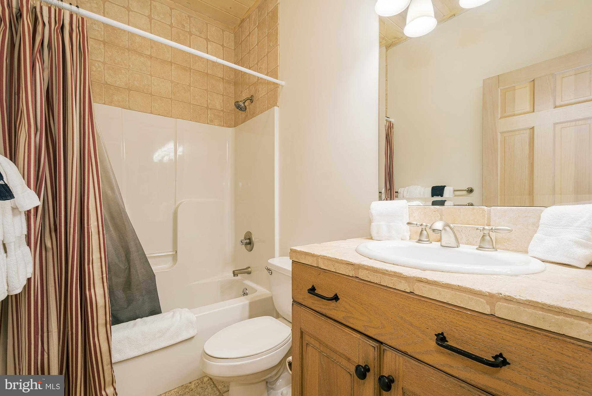 BOULDER RIDGE - Residential