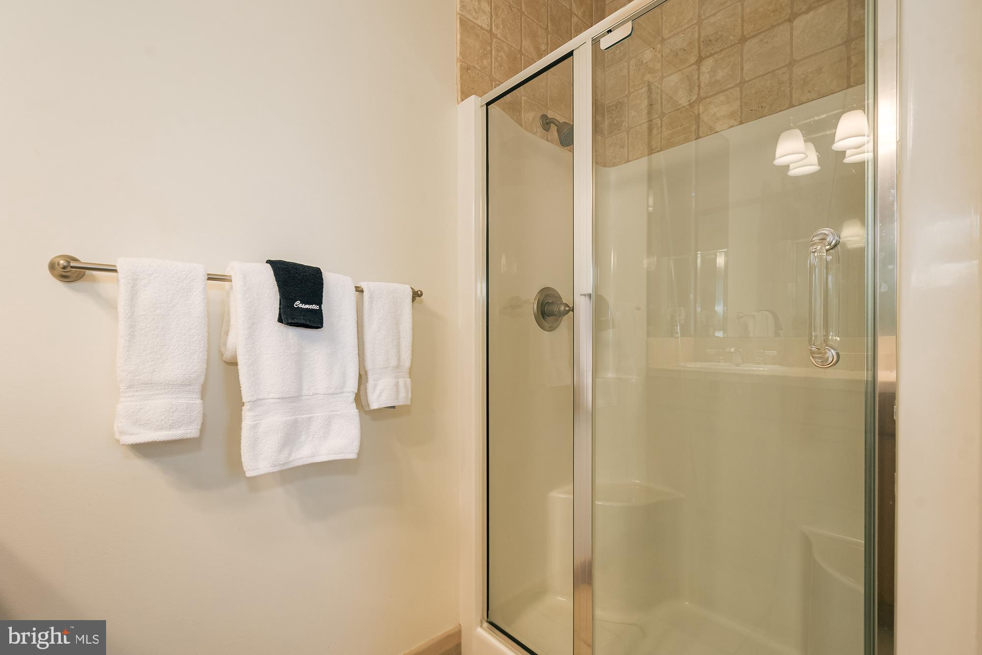 BOULDER RIDGE - Residential