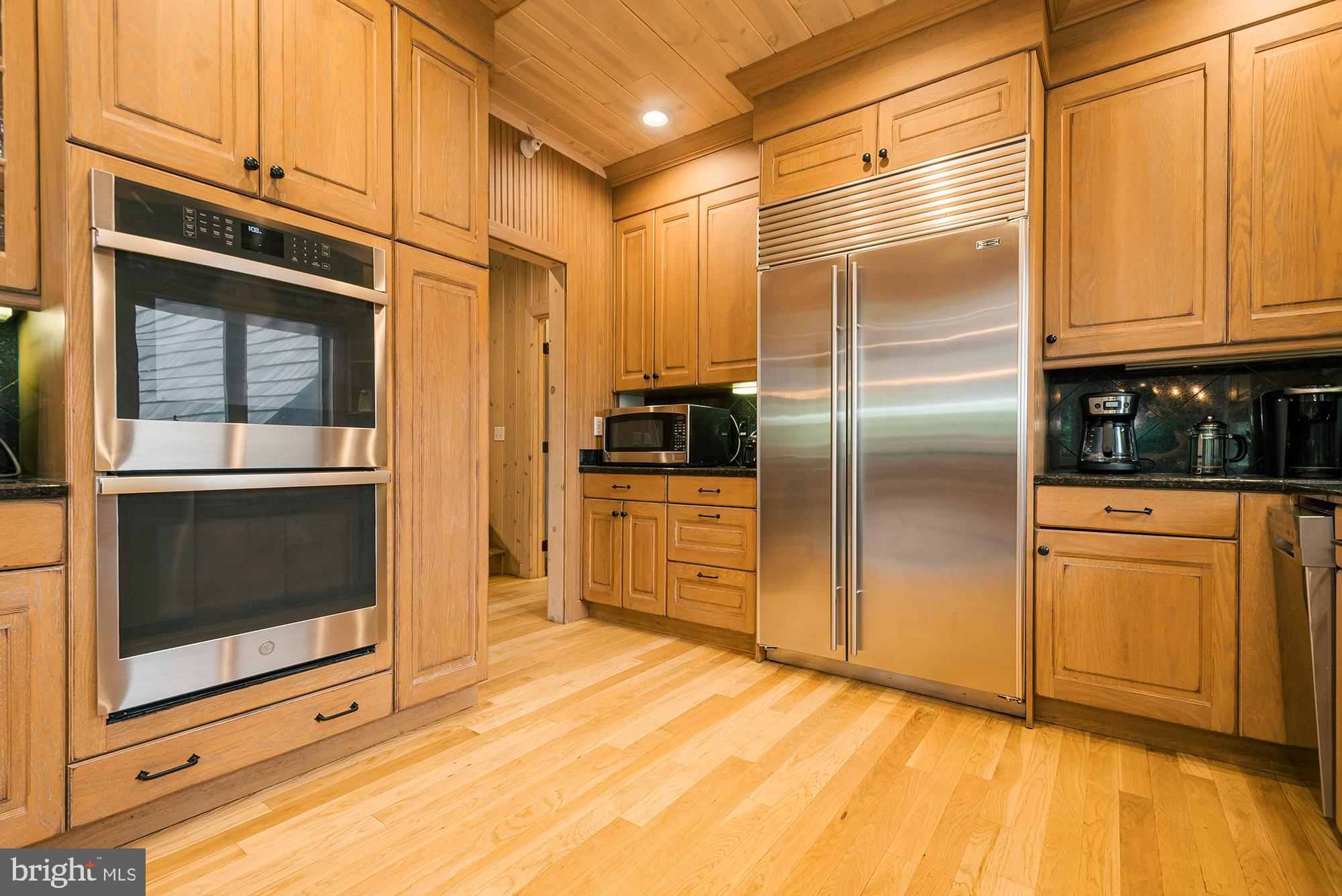 BOULDER RIDGE - Residential