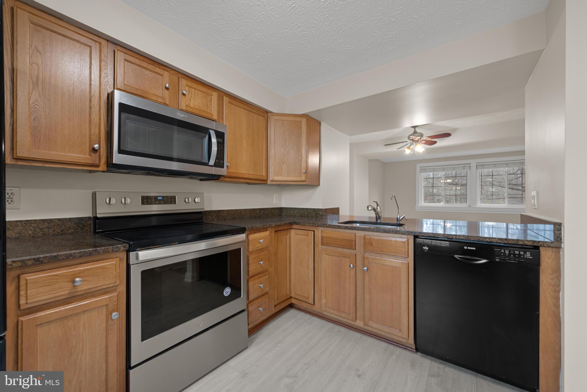 DEVILS REACH - Residential