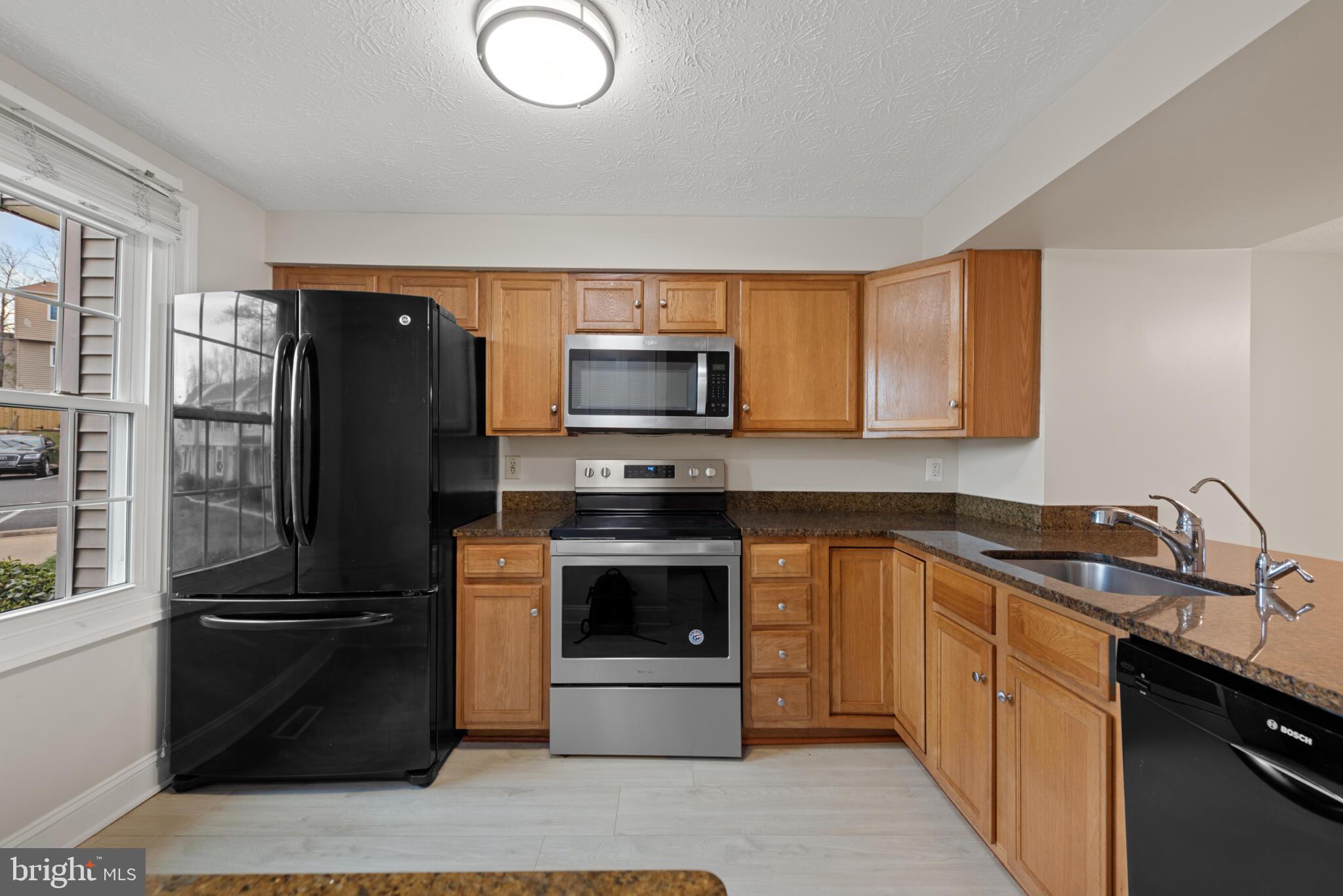 DEVILS REACH - Residential