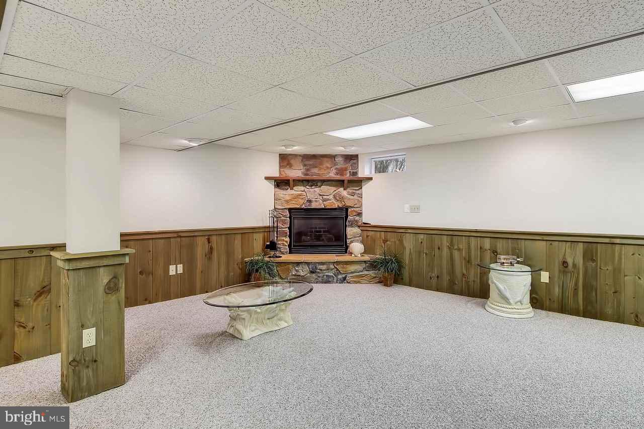 HIGHLAND MANOR - Residential