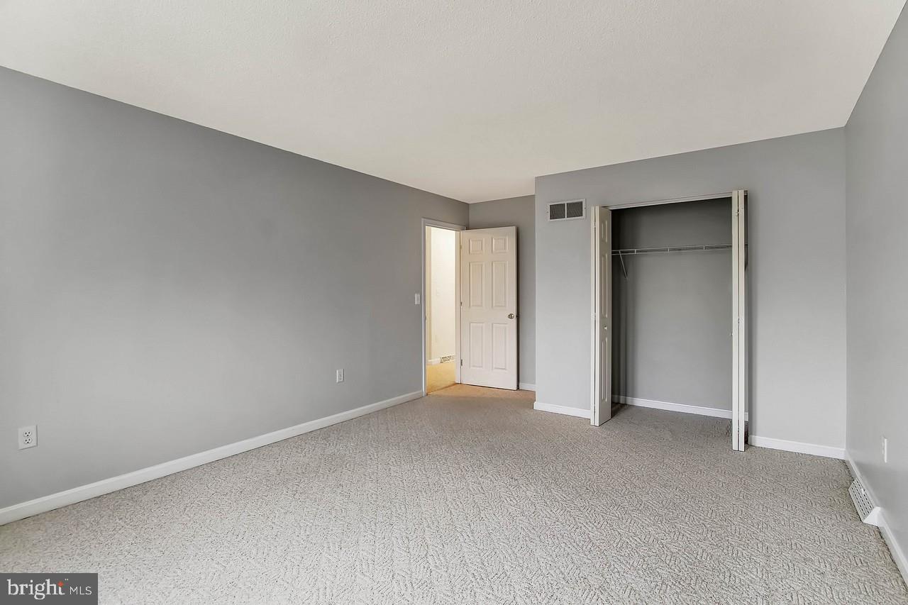 HIGHLAND MANOR - Residential