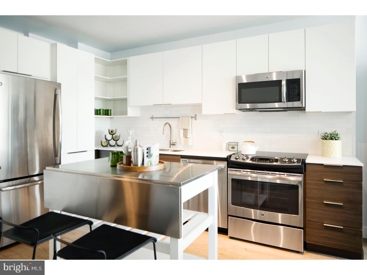 FAIRMOUNT - Residential Lease