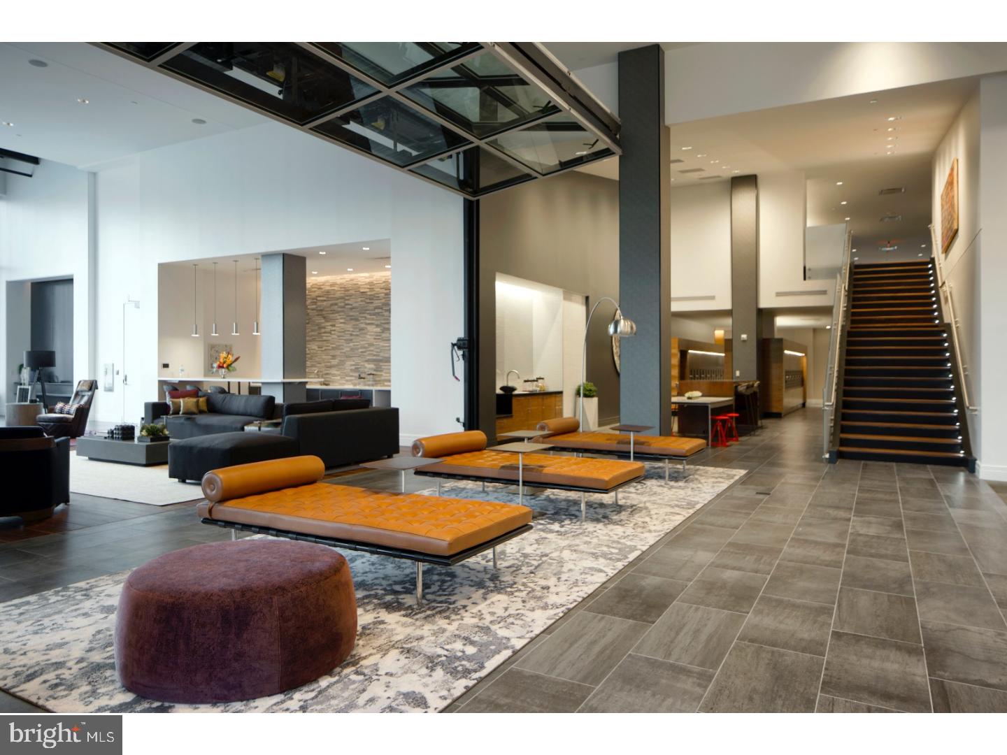 FAIRMOUNT - Residential Lease