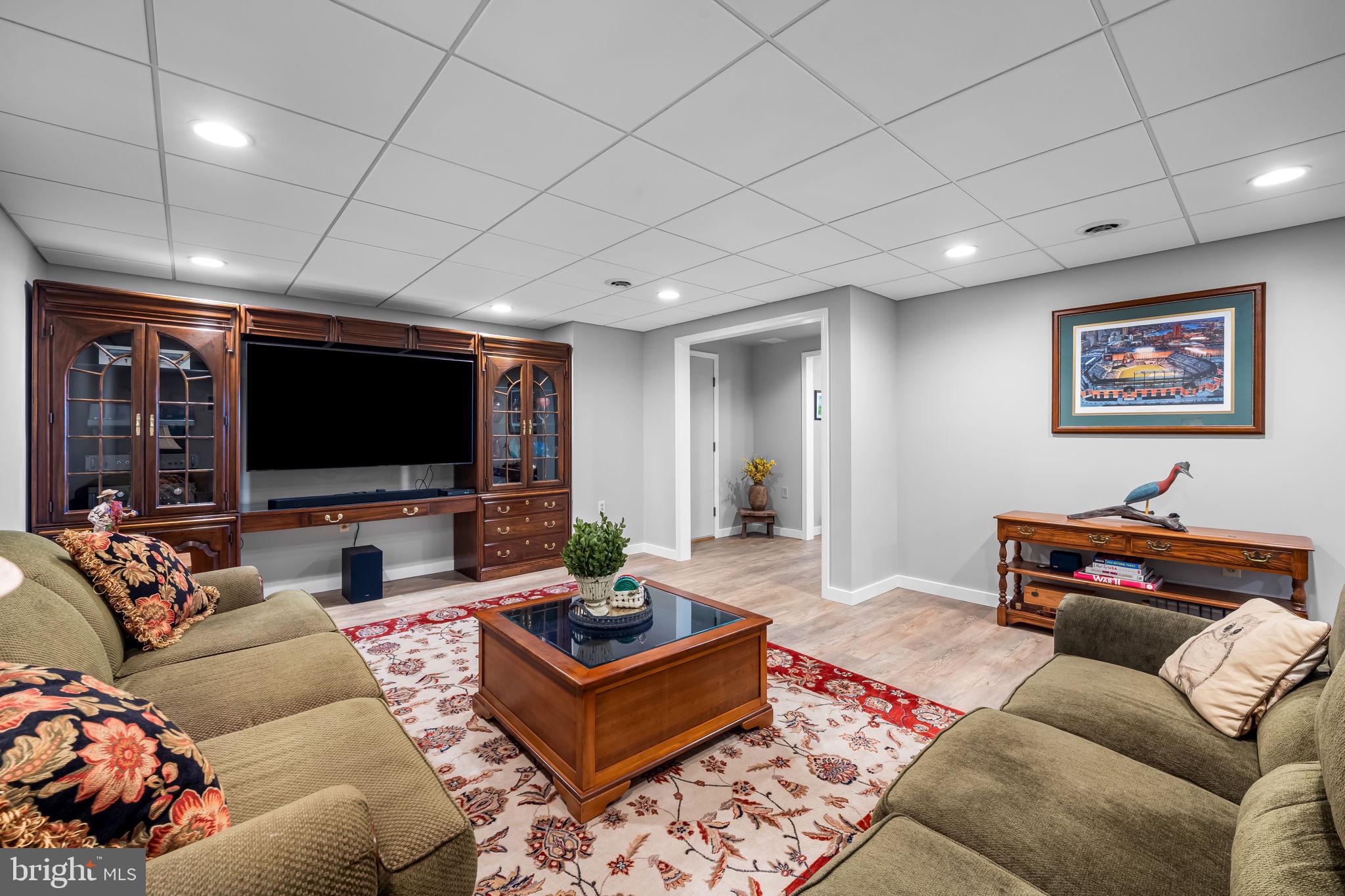 WESTWINDS - Residential