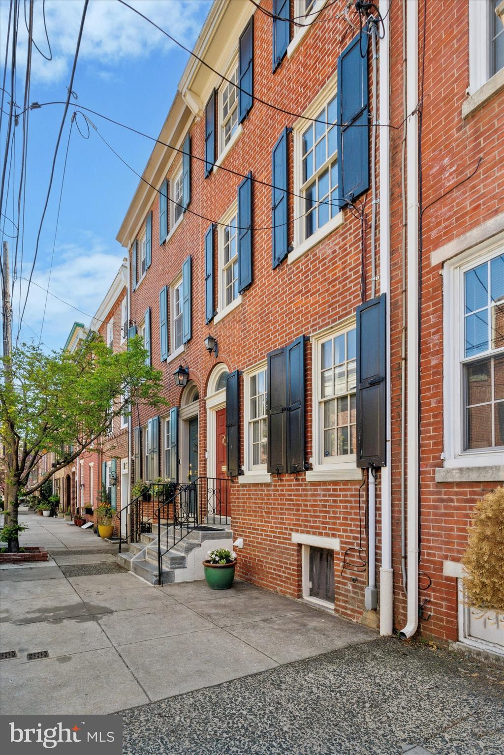 136 KENILWORTH STREET