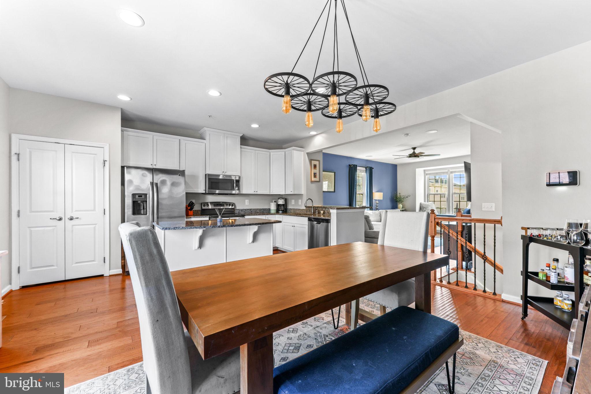 O'DONNELL SQUARE - Residential