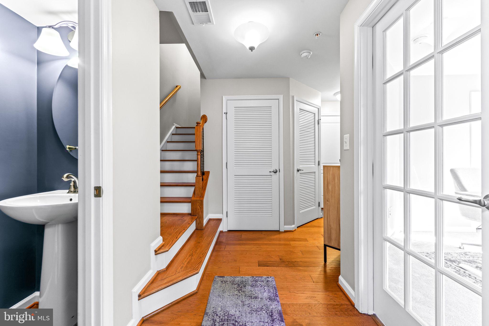 O'DONNELL SQUARE - Residential