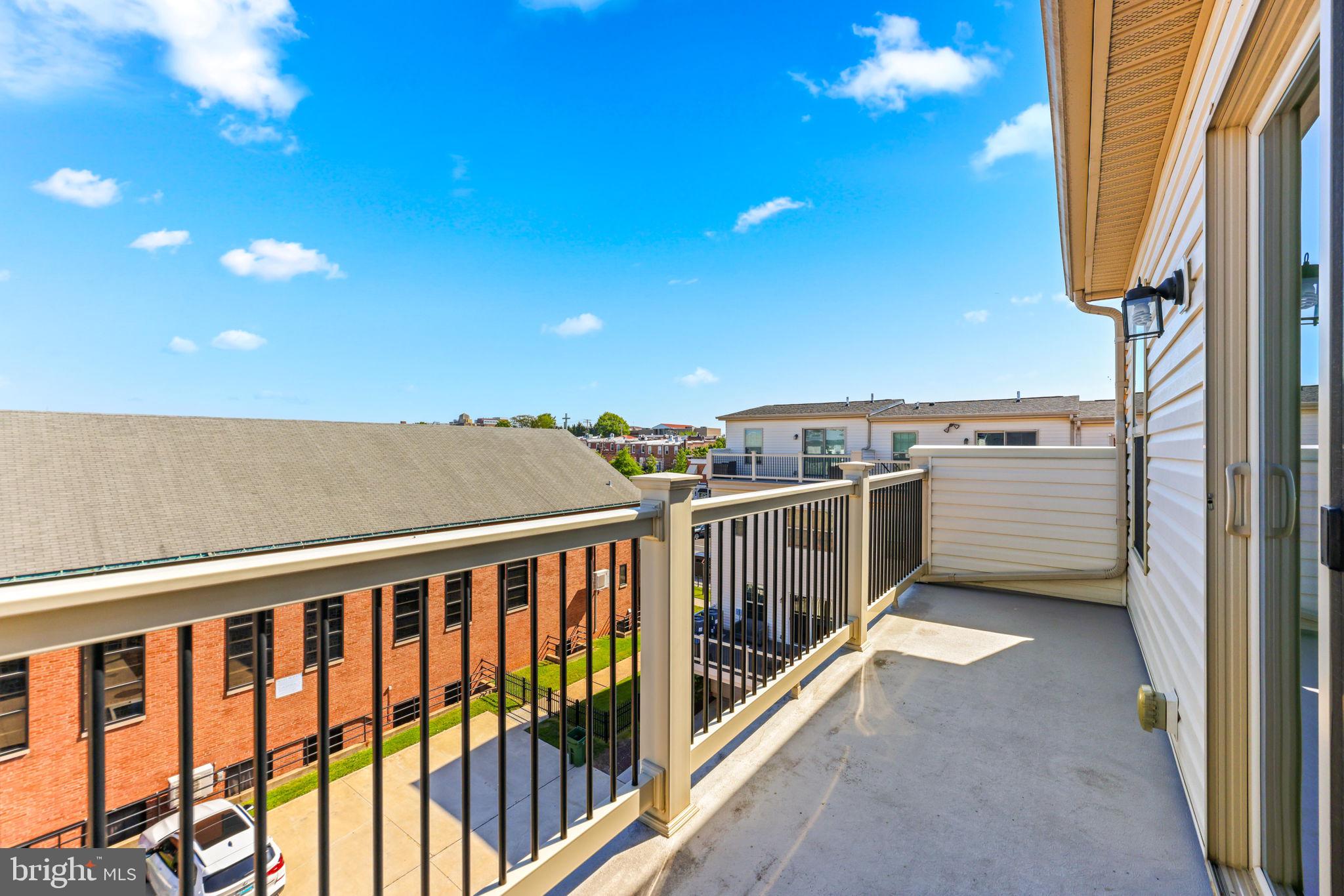 O'DONNELL SQUARE - Residential