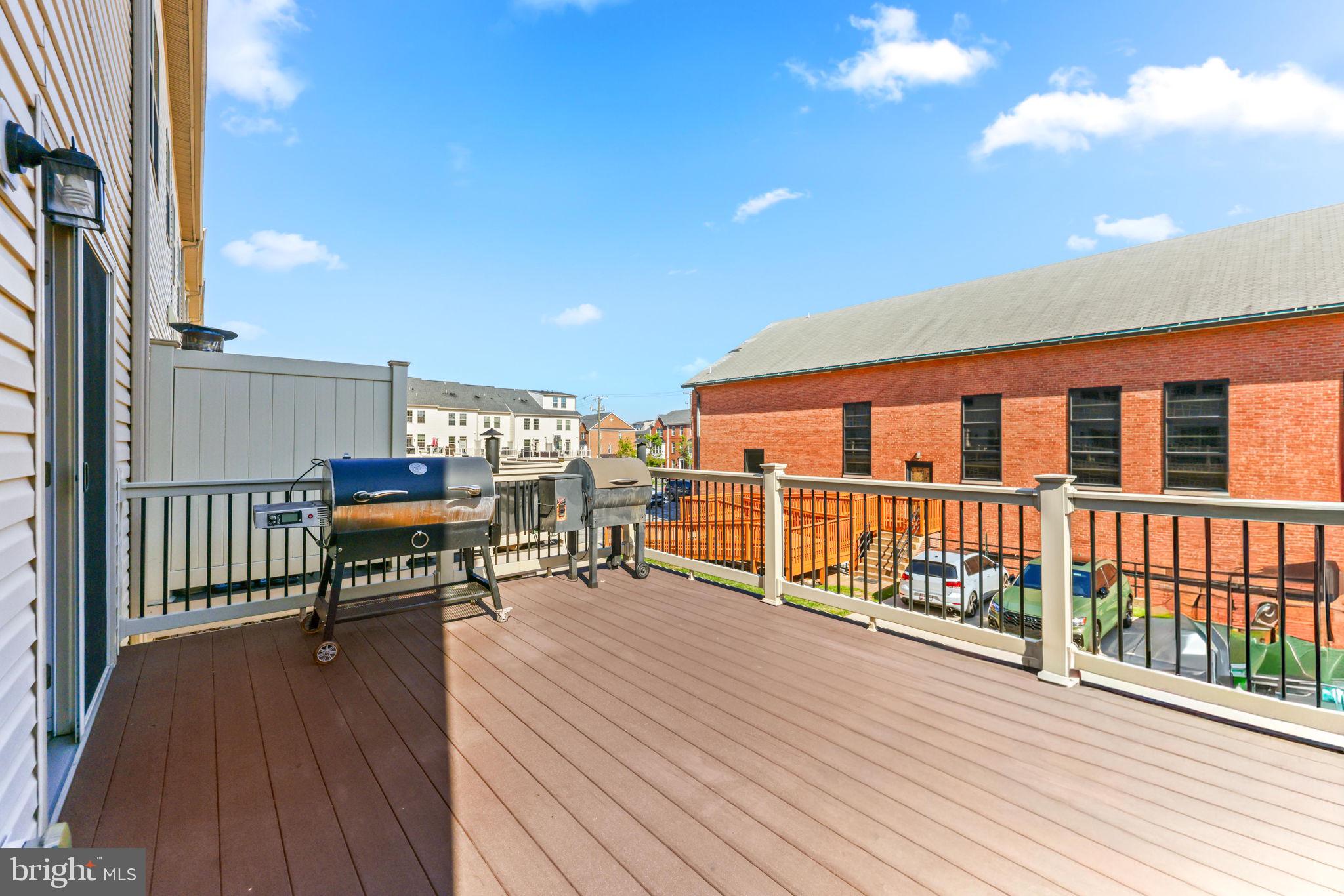 O'DONNELL SQUARE - Residential