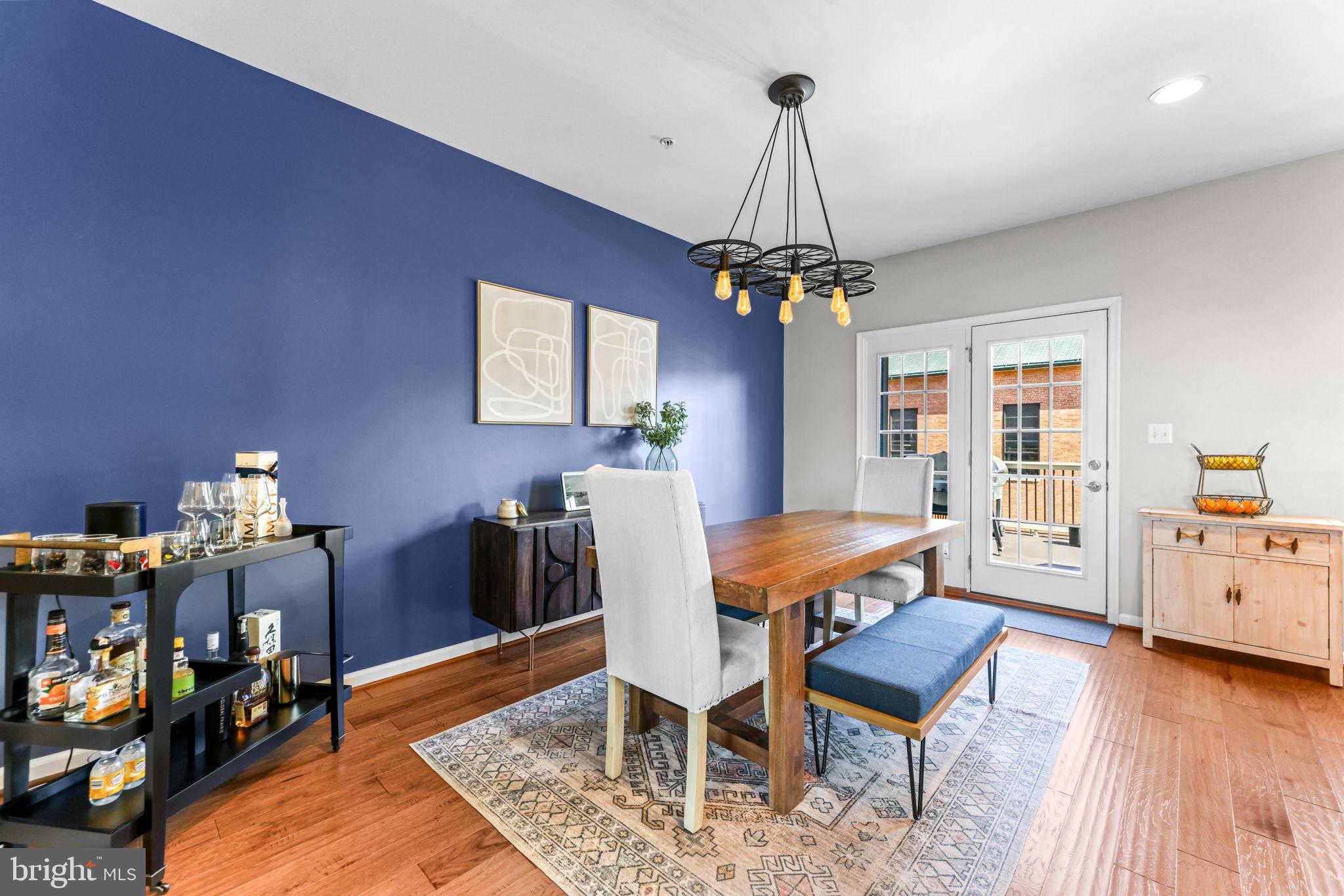 O'DONNELL SQUARE - Residential
