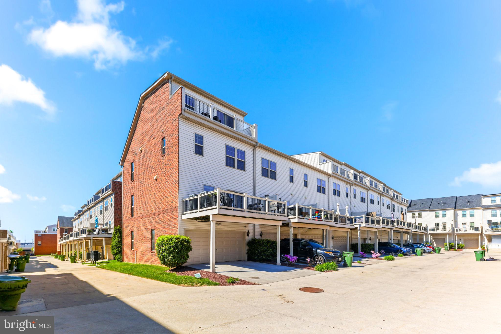 O'DONNELL SQUARE - Residential