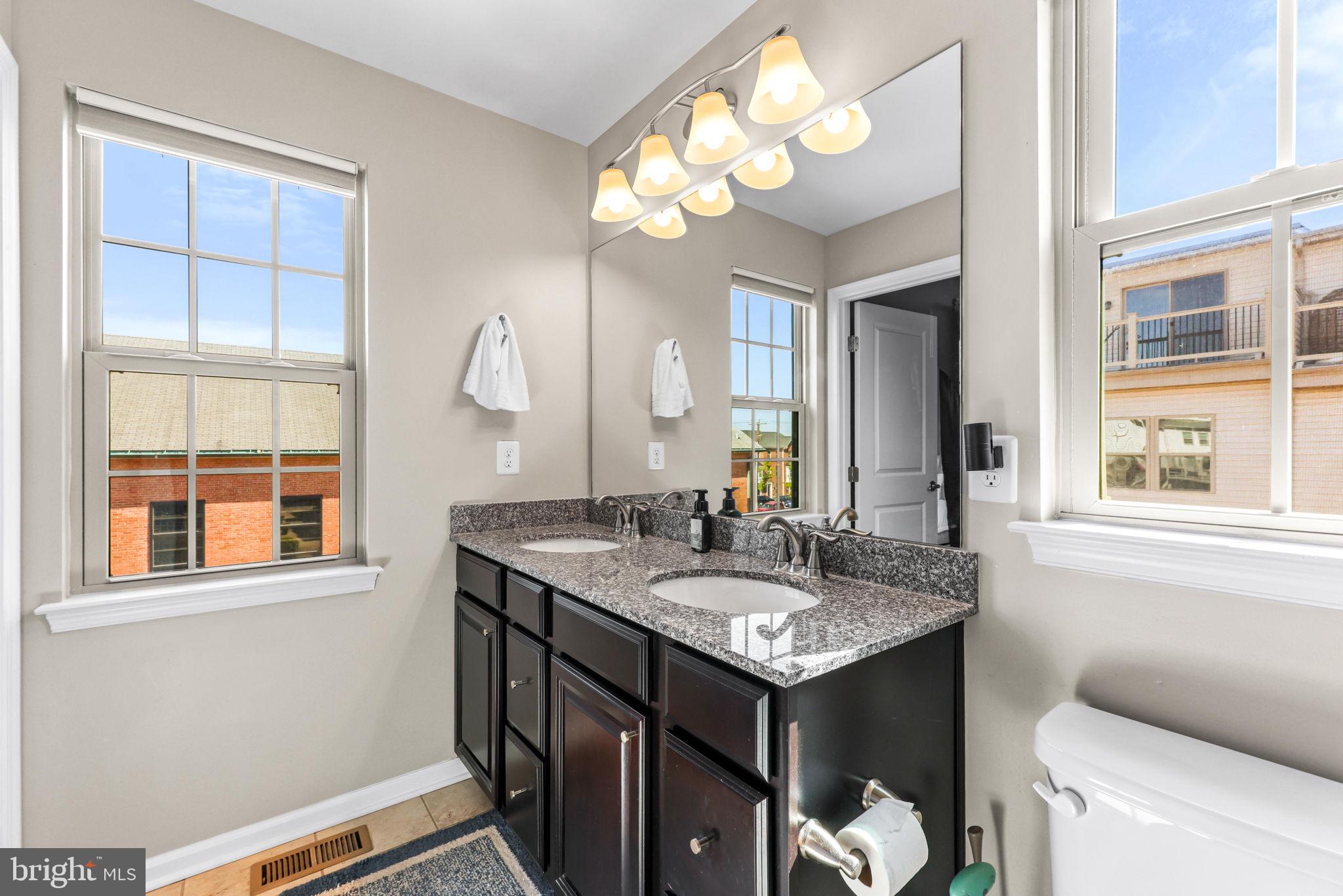O'DONNELL SQUARE - Residential