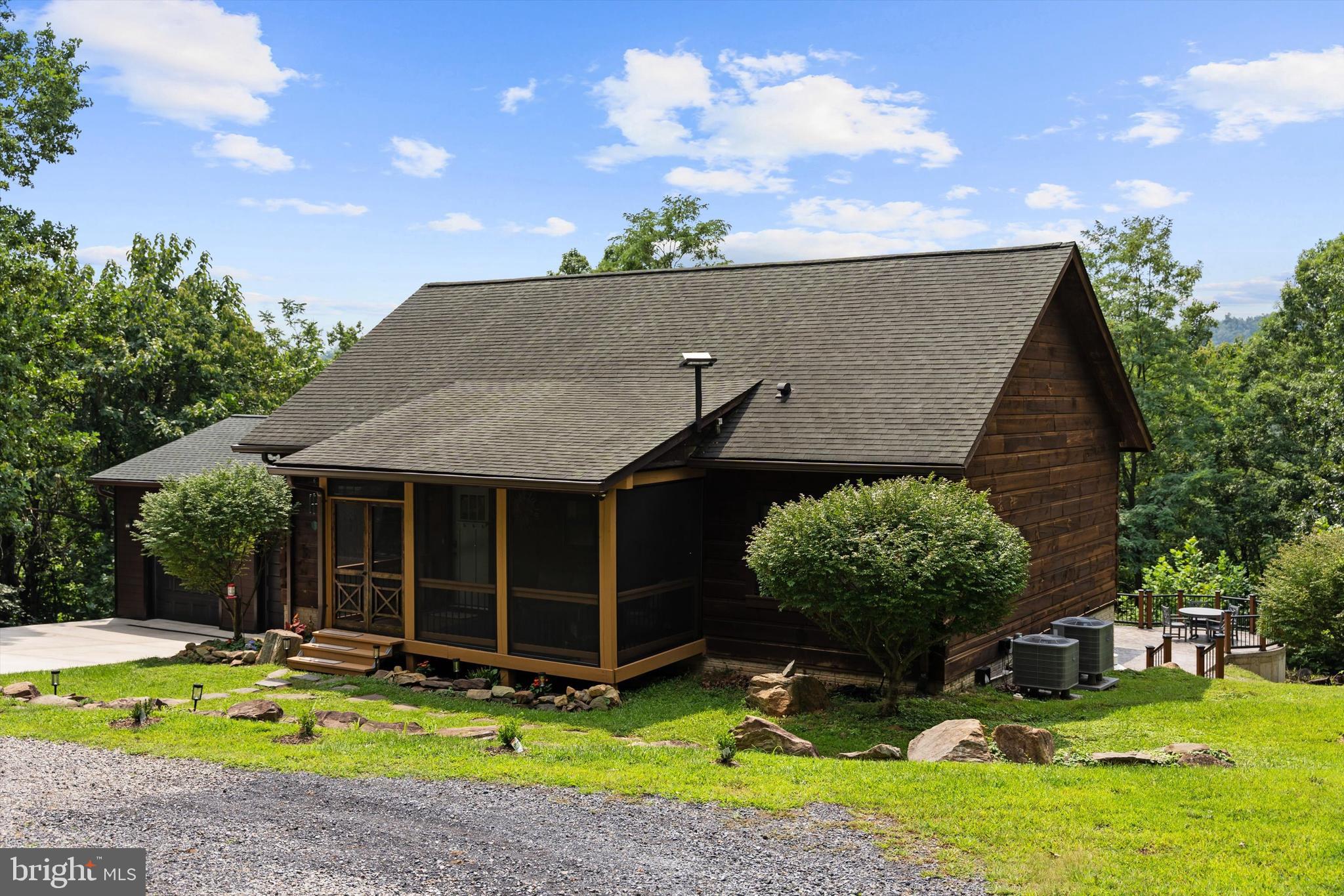 3967 HIDDEN VALLEY LANE