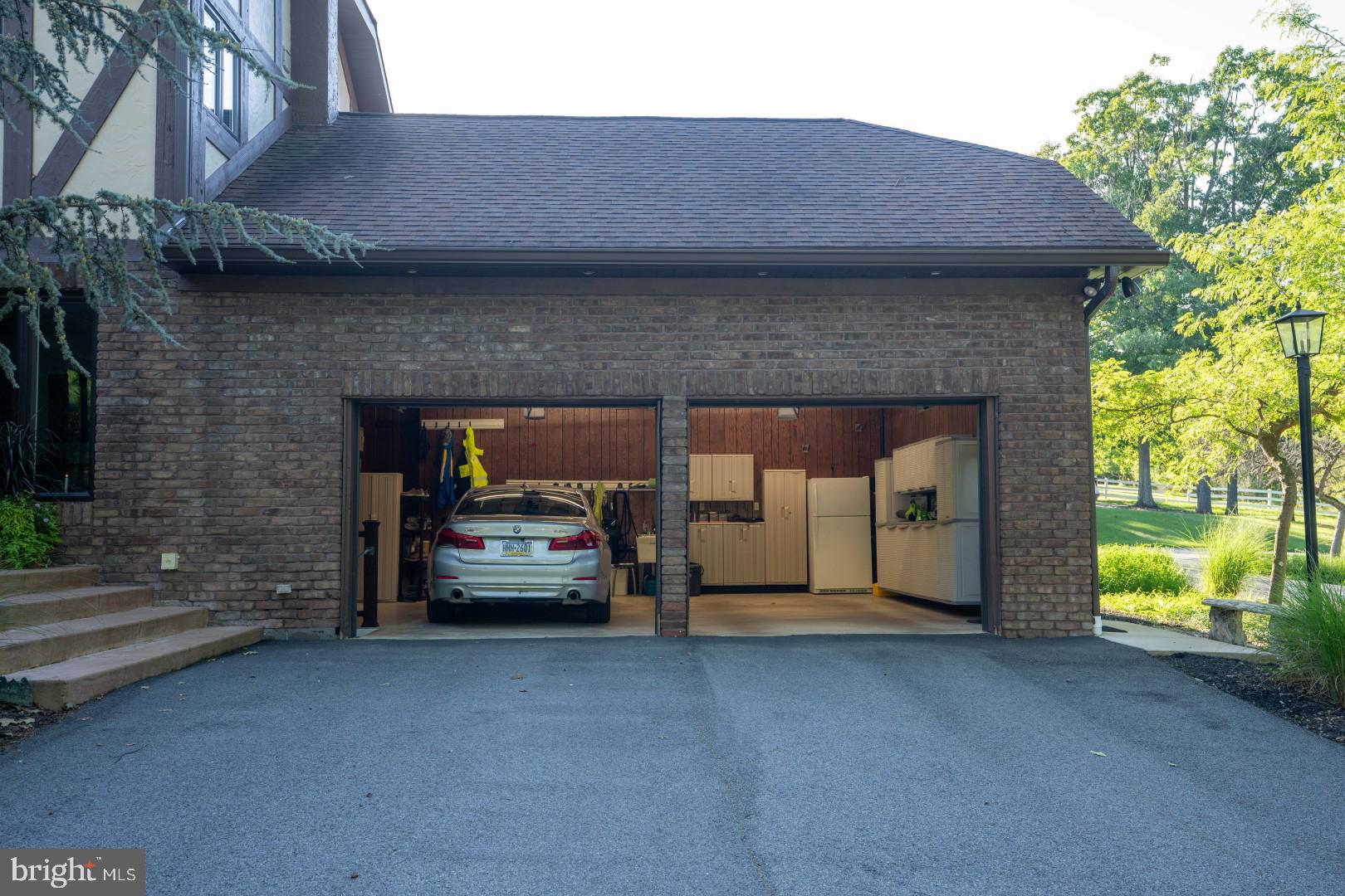 1554 W 7TH STREET