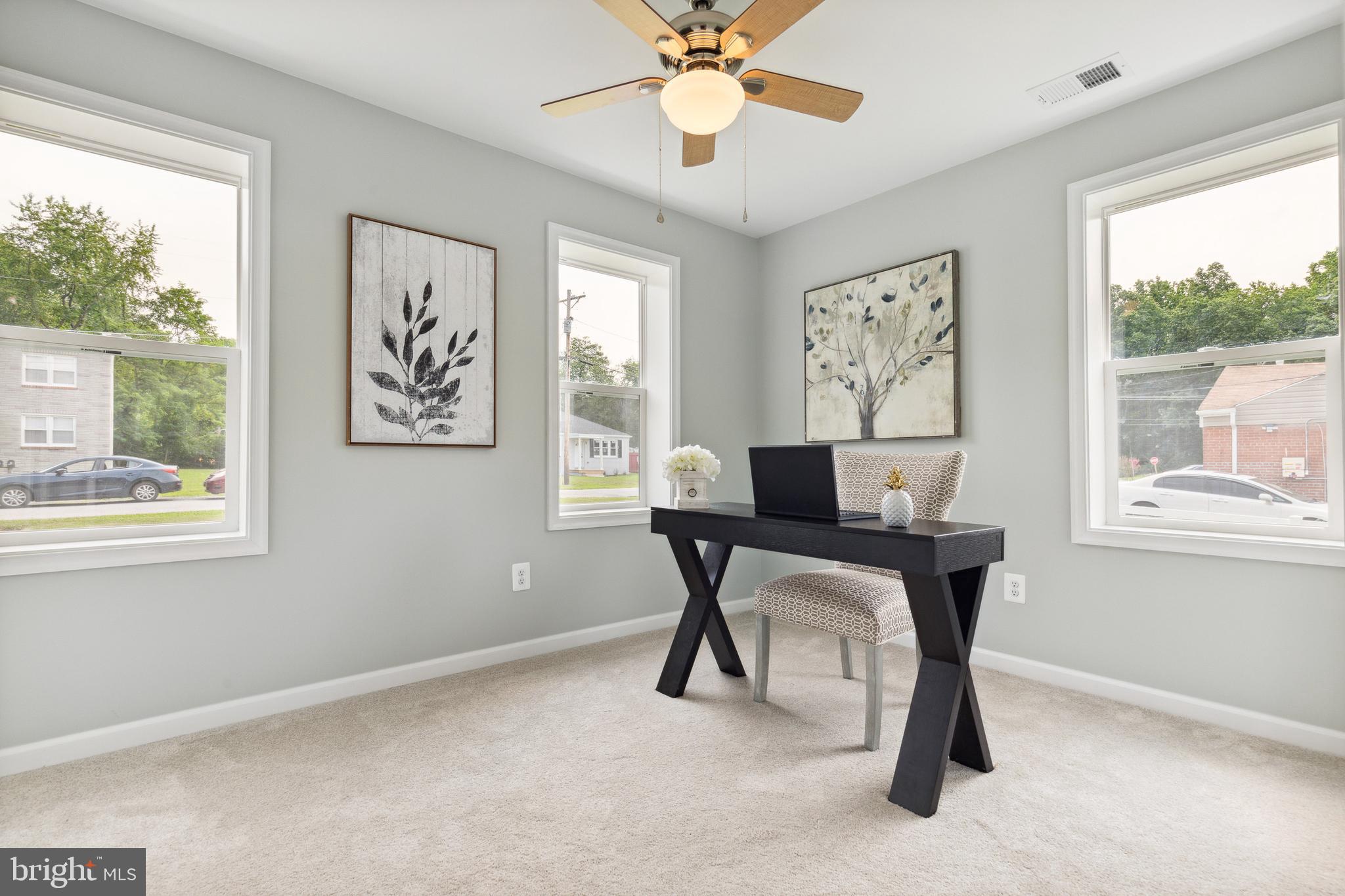 FORD HEIGHTS - Residential