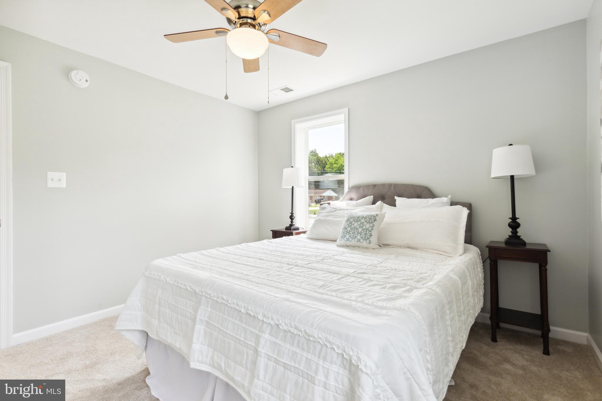 FORD HEIGHTS - Residential