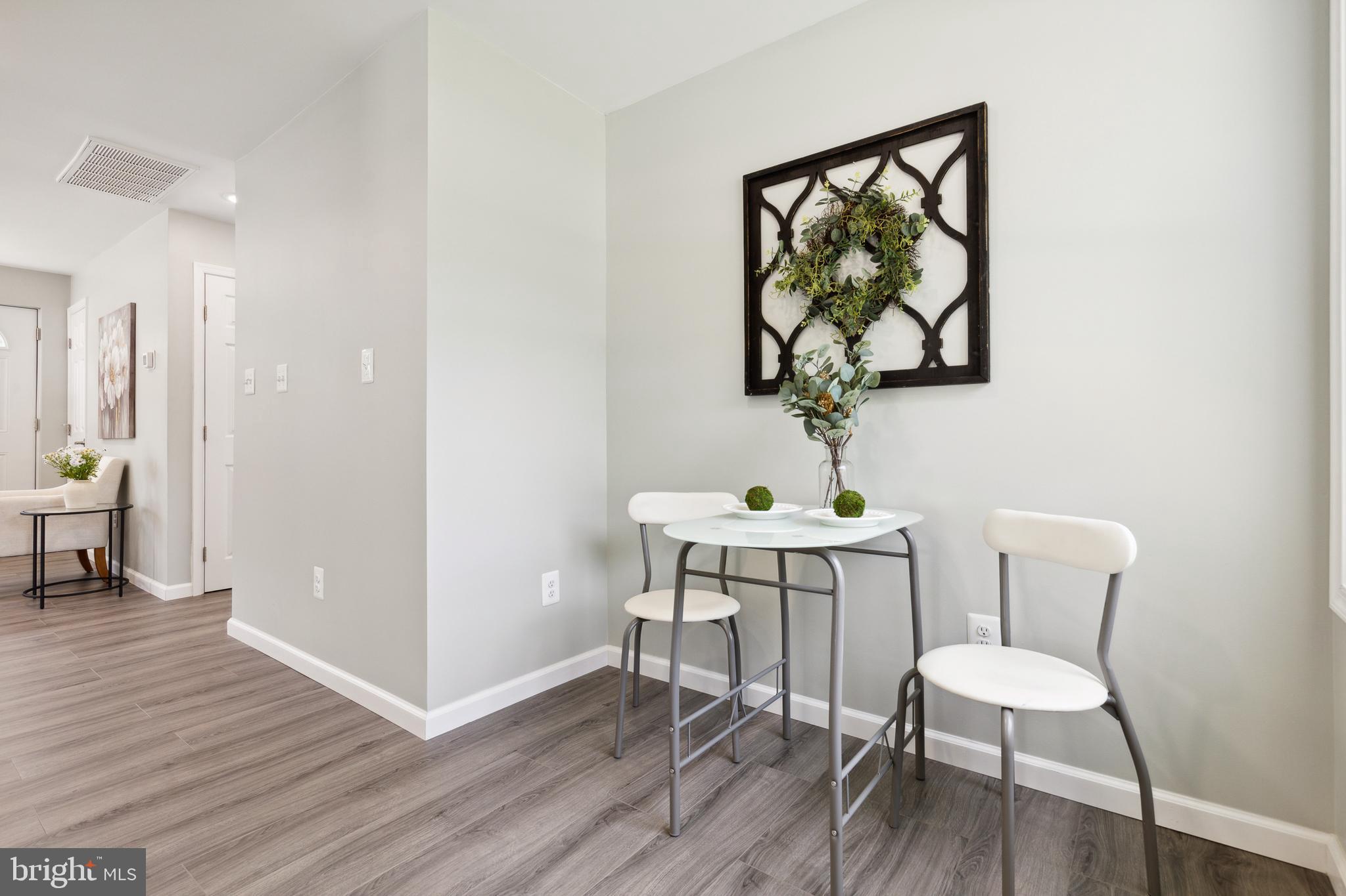 FORD HEIGHTS - Residential