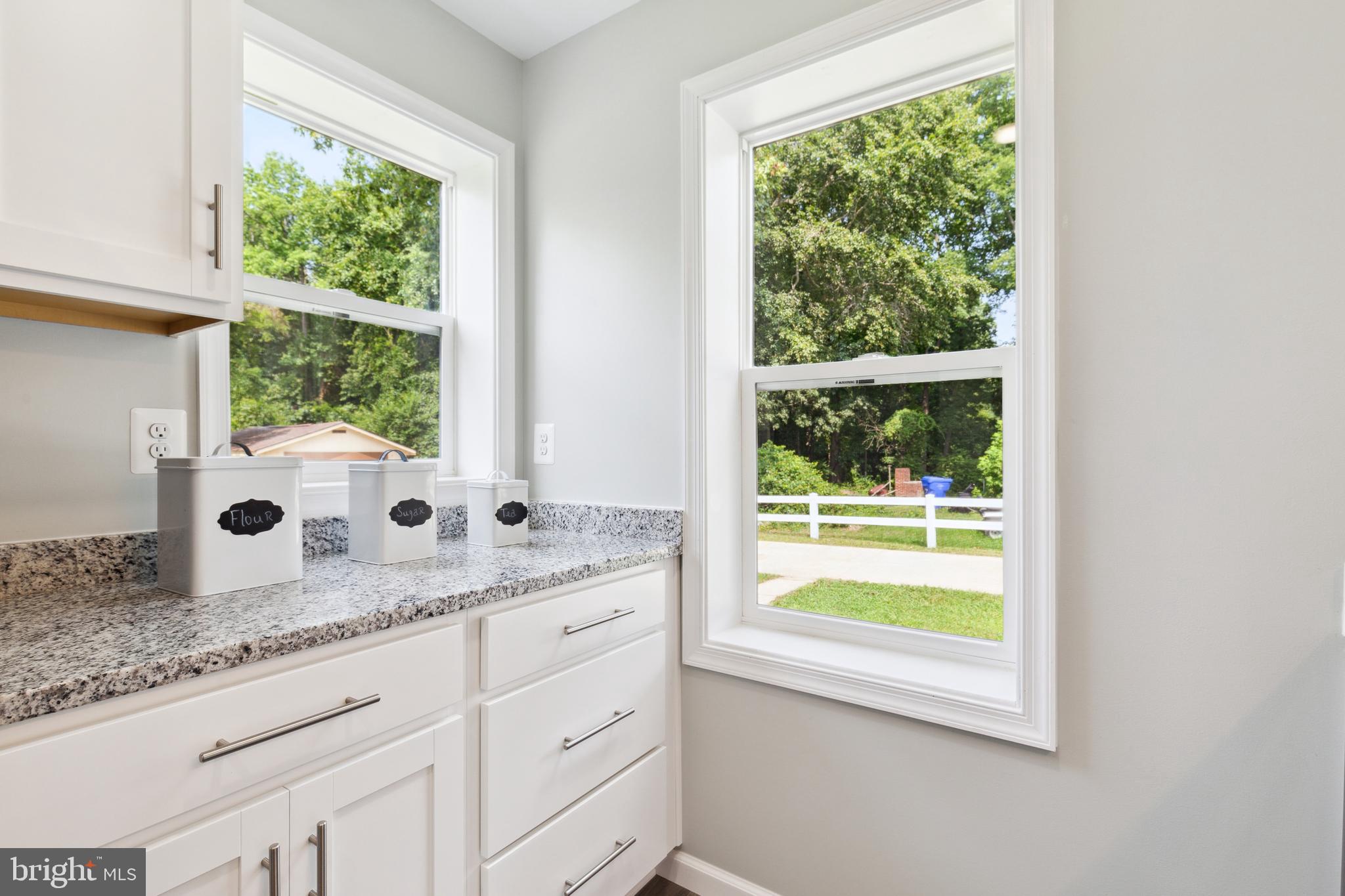 FORD HEIGHTS - Residential