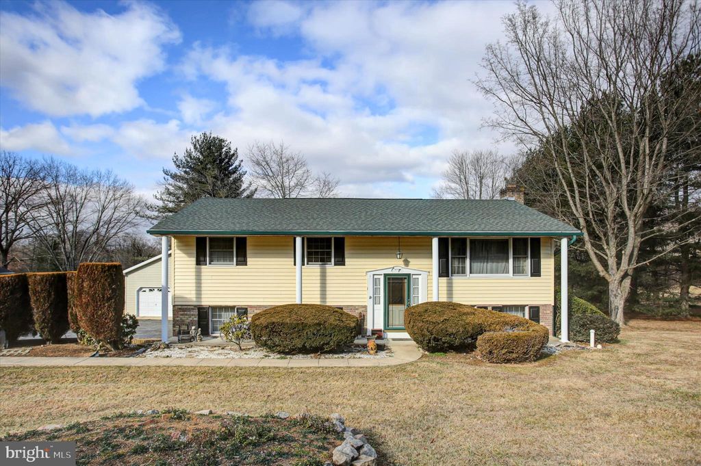 Photo of 10839 Old Forge Road, WAYNESBORO, PA 17268 (MLS # PAFL2032184)