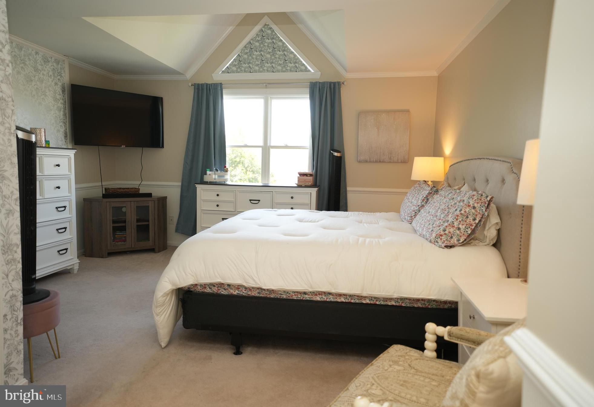 MILL CREEK CONDOMINIUMS - Residential