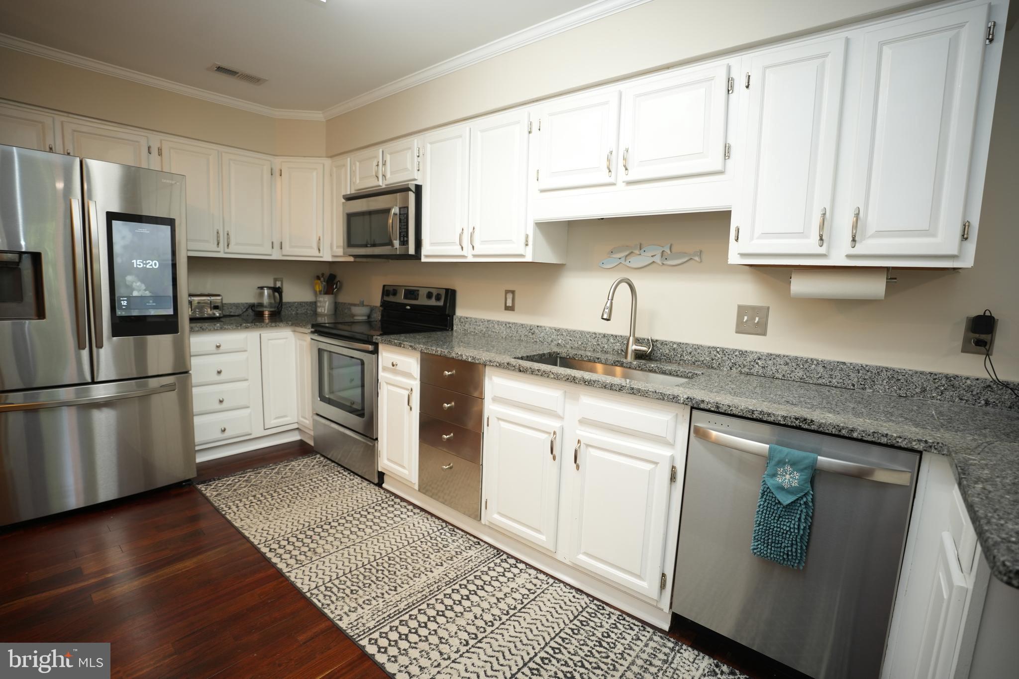 MILL CREEK CONDOMINIUMS - Residential