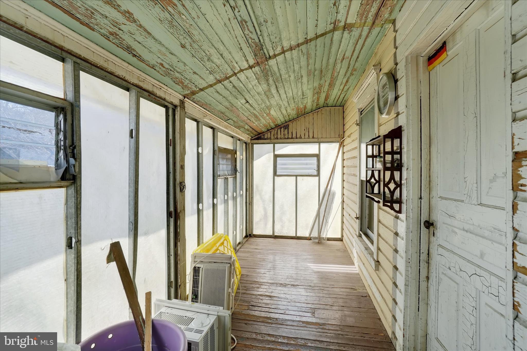 DELTA BORO - Residential