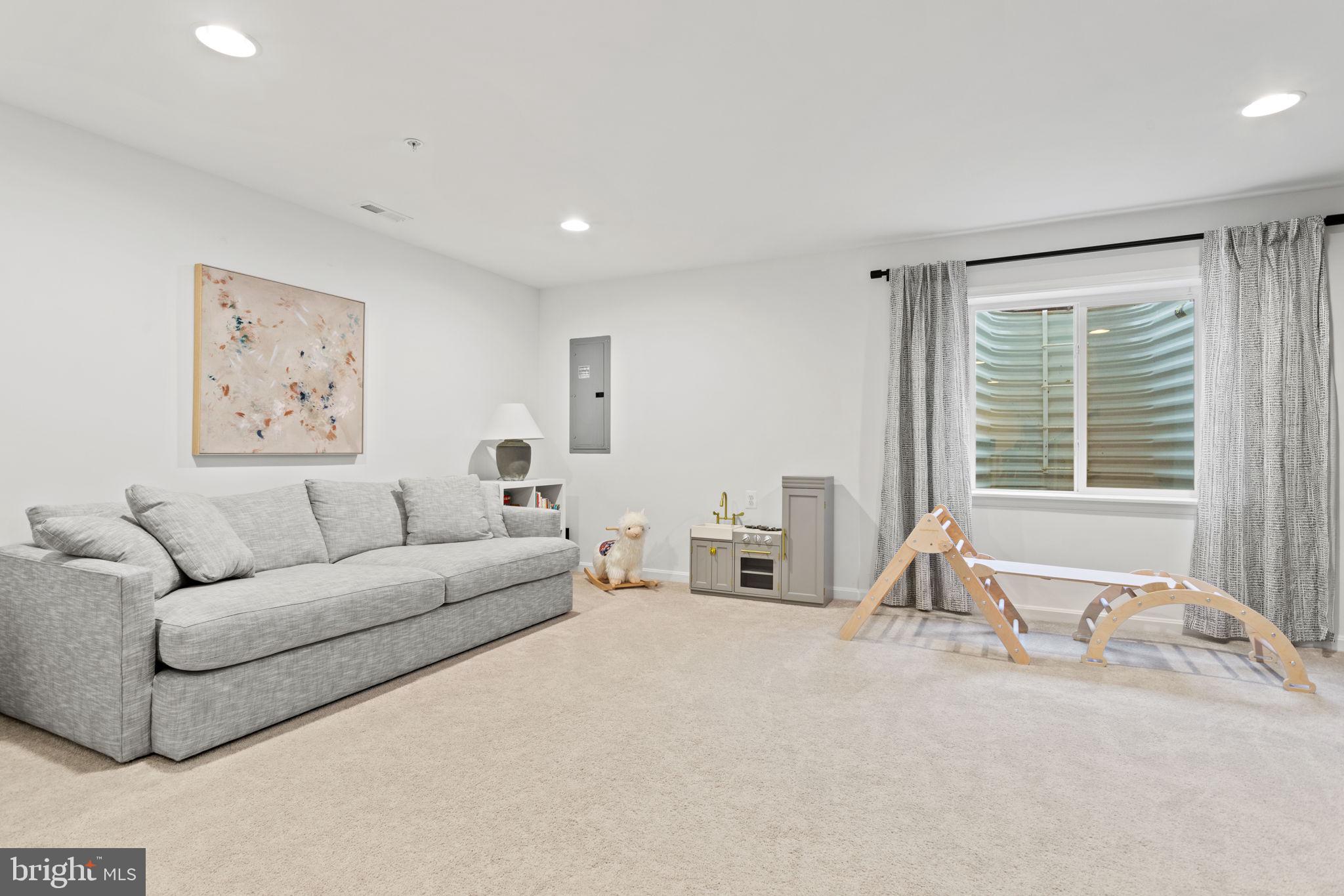 EASTCHURCH - Residential