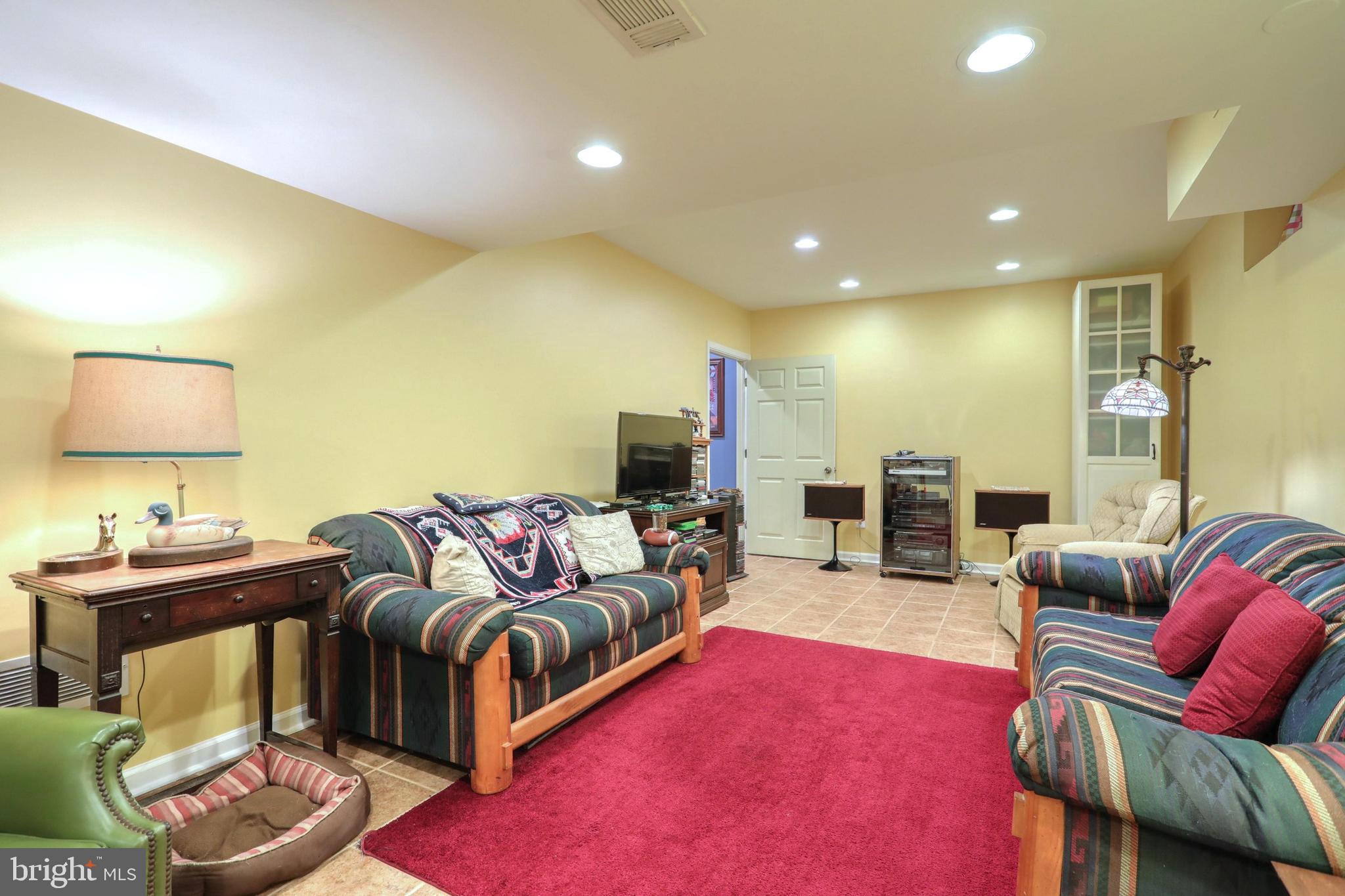 NORTH HOPEWELL TWP - Residential