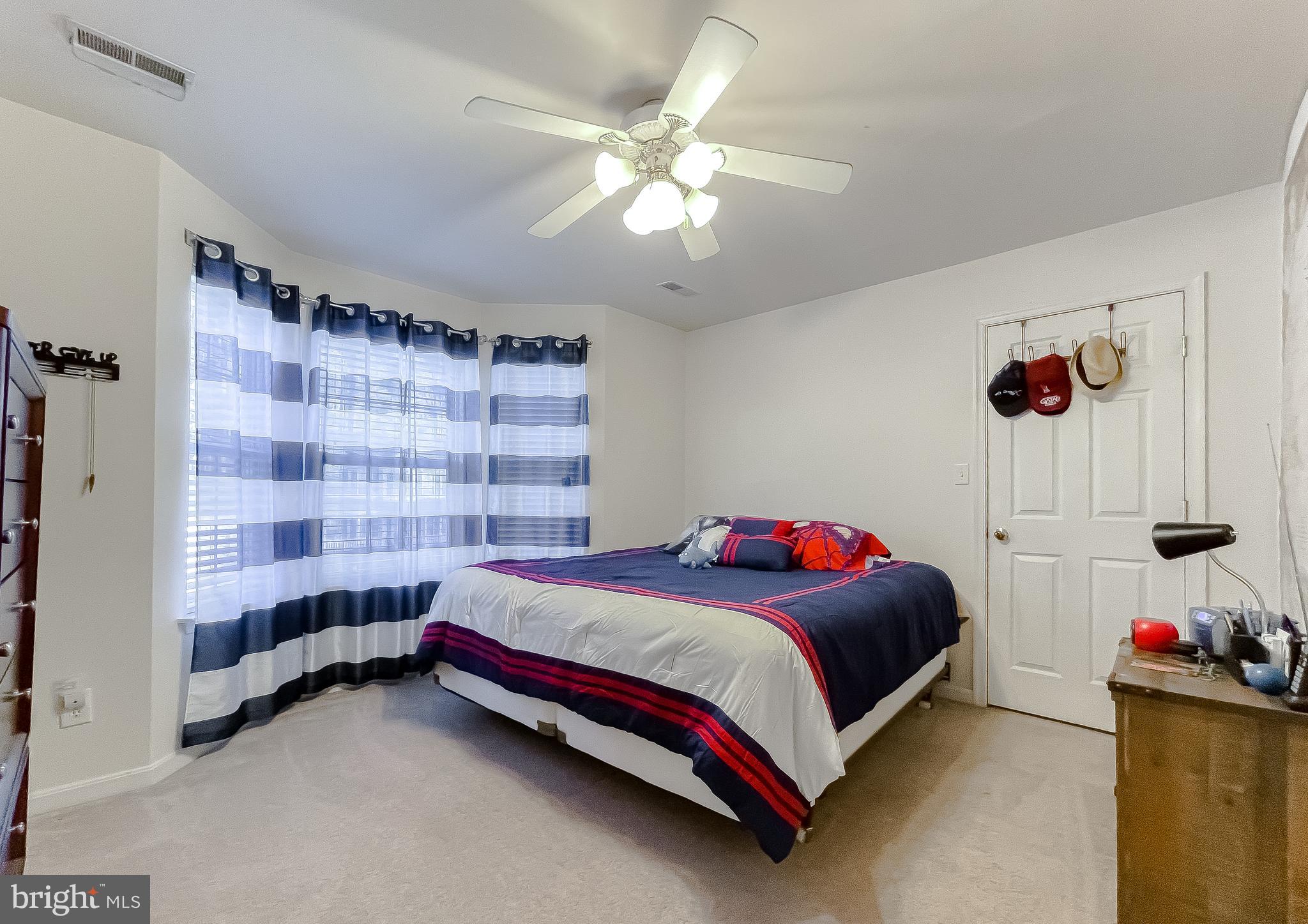 VICTORIAS GRANT - Residential