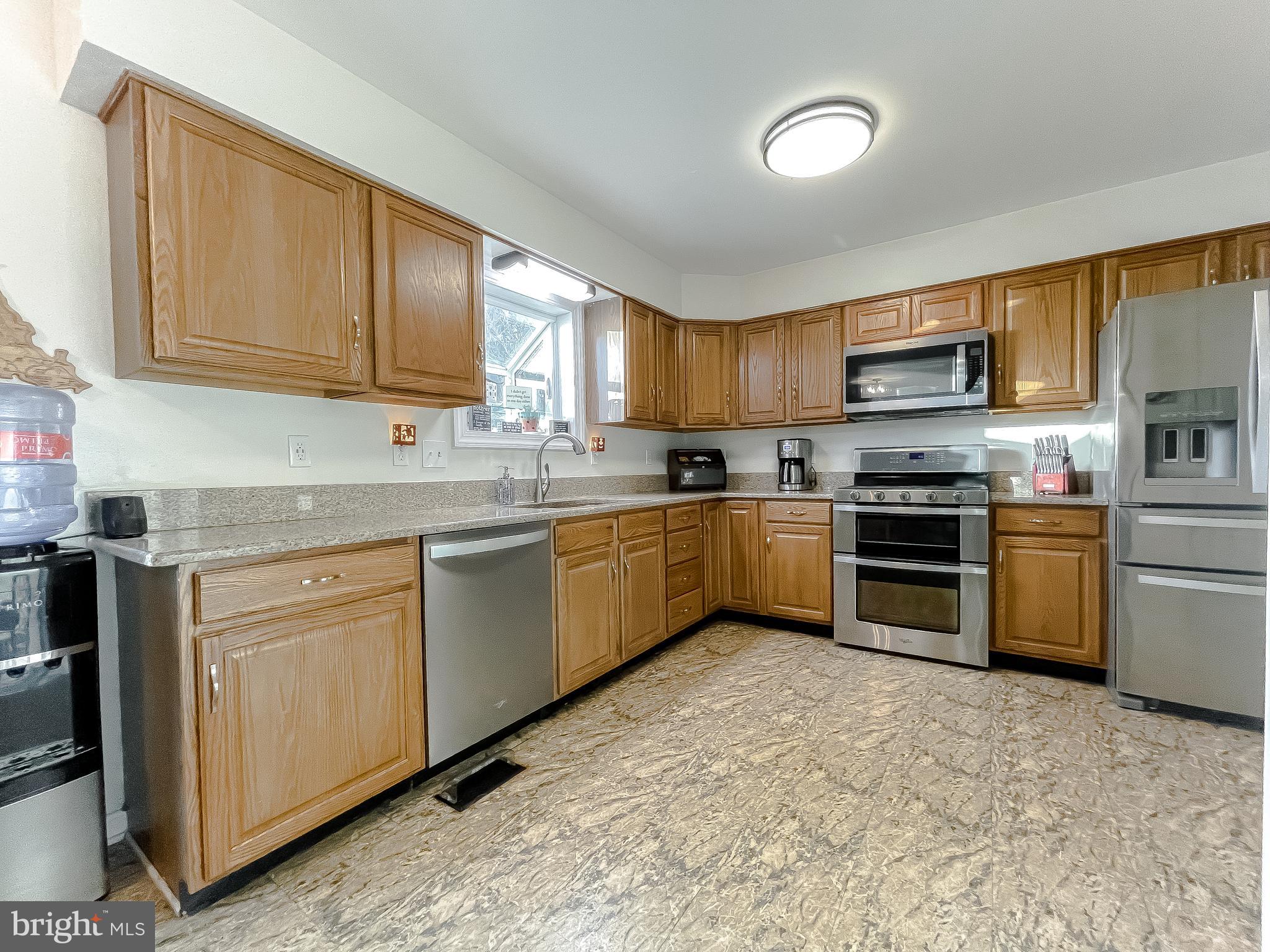 VICTORIAS GRANT - Residential