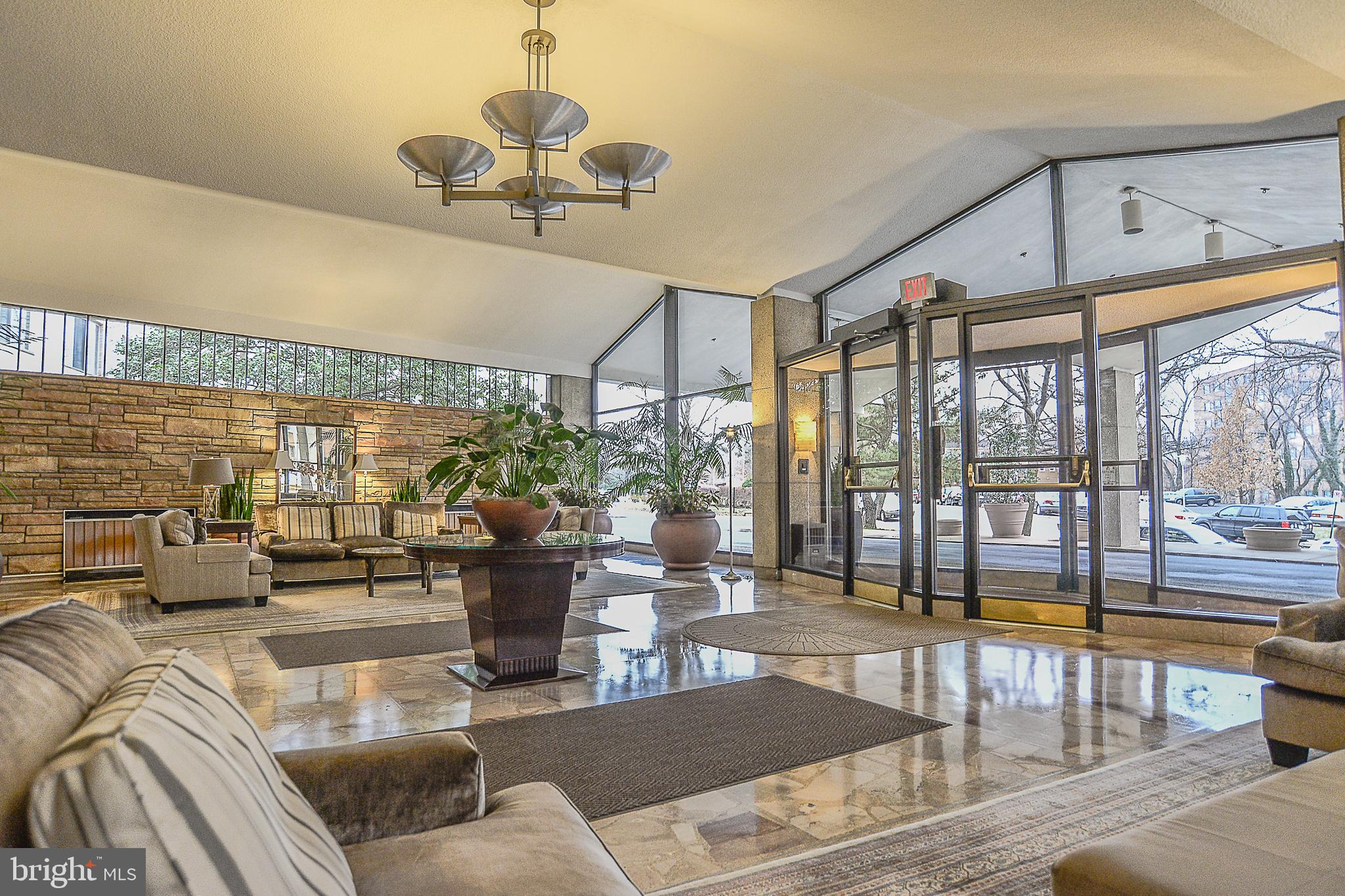 PROSPECT HOUSE - Residential