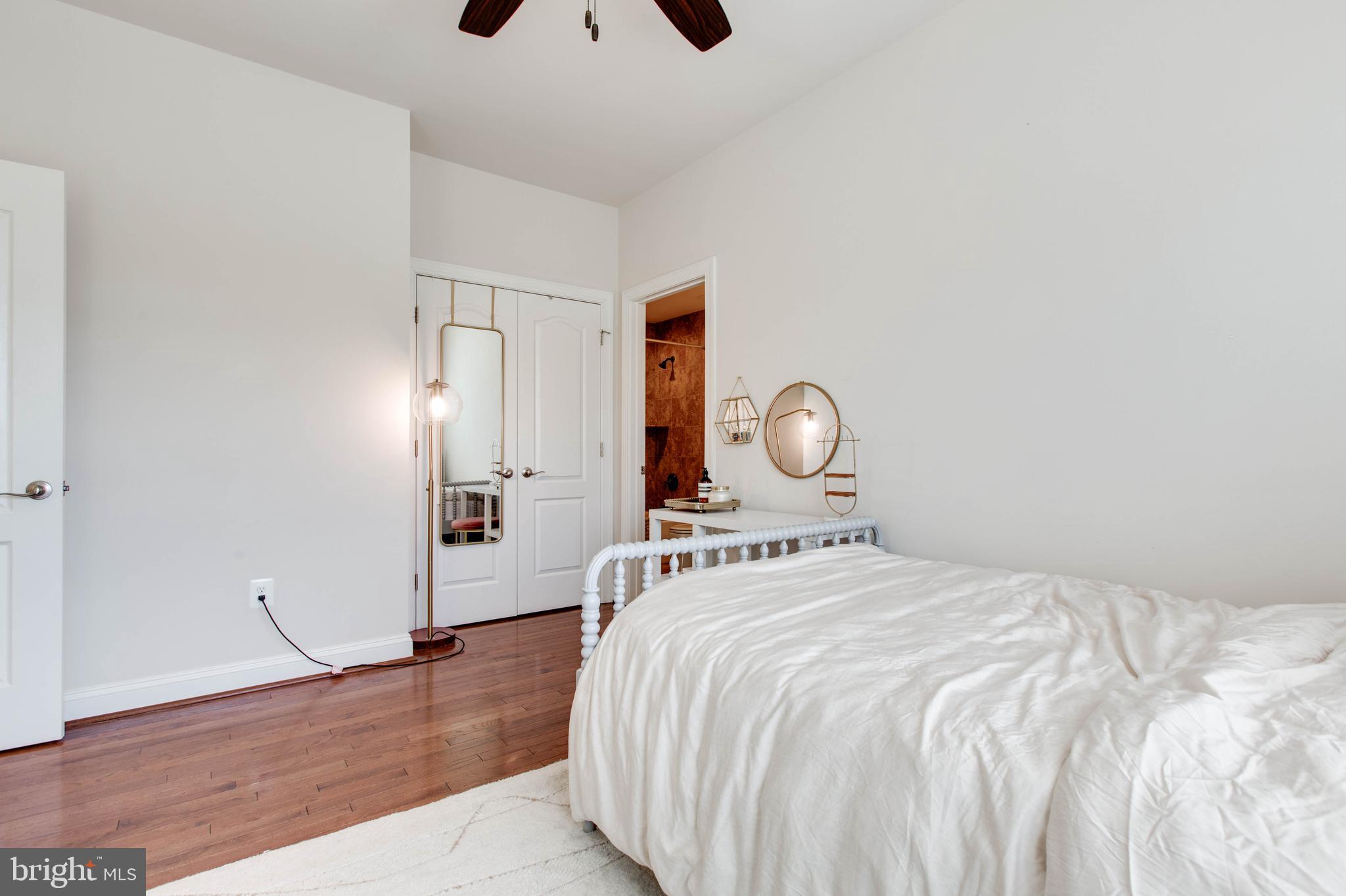 TAYLOR FARM - Residential