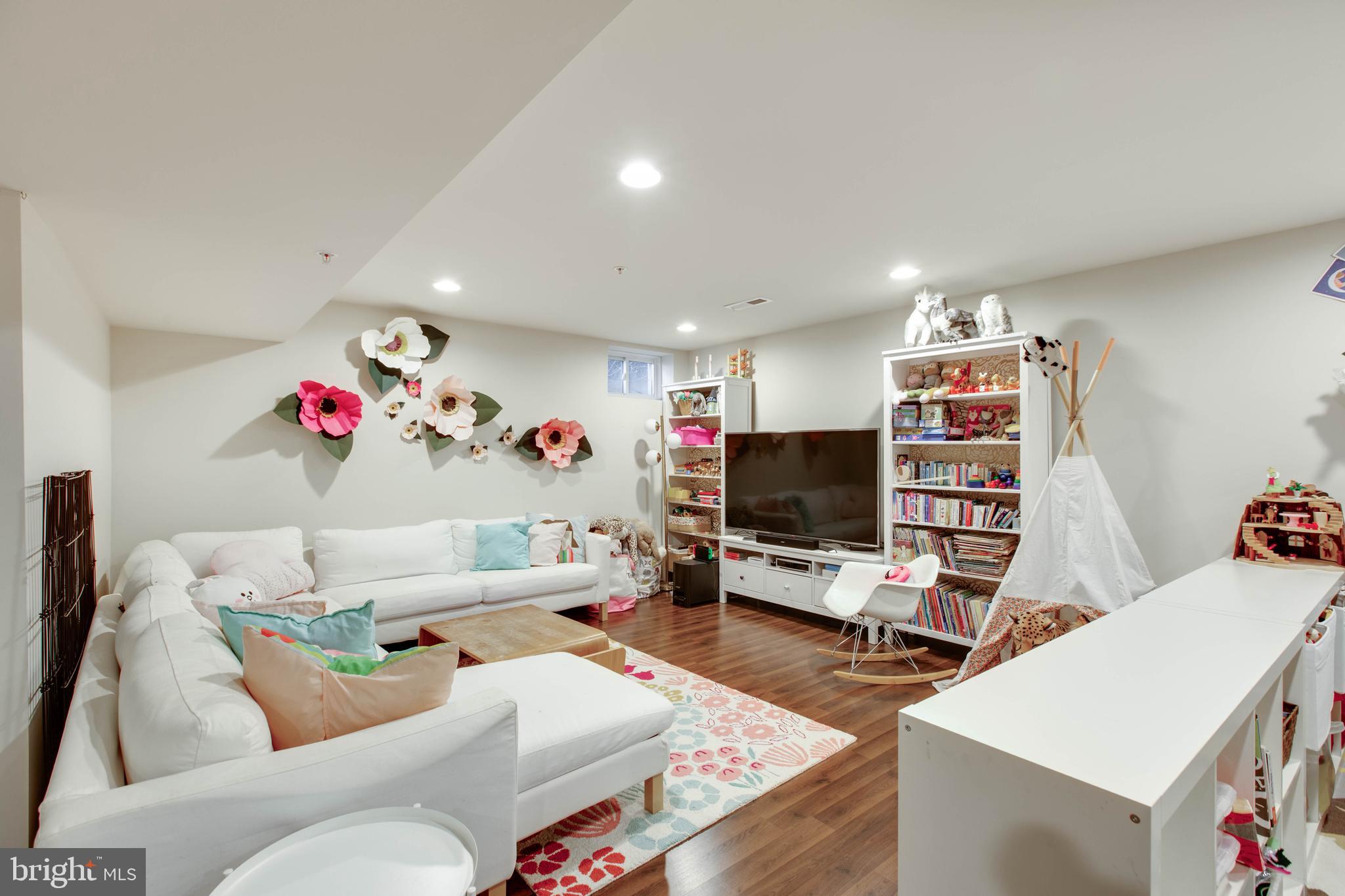 TAYLOR FARM - Residential