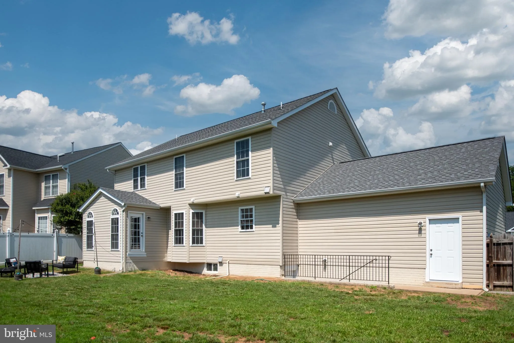 Fredericksburg, Virginia 22408, United States, 4 Bedrooms Bedrooms, ,3 BathroomsBathrooms,Residential,Active,160262