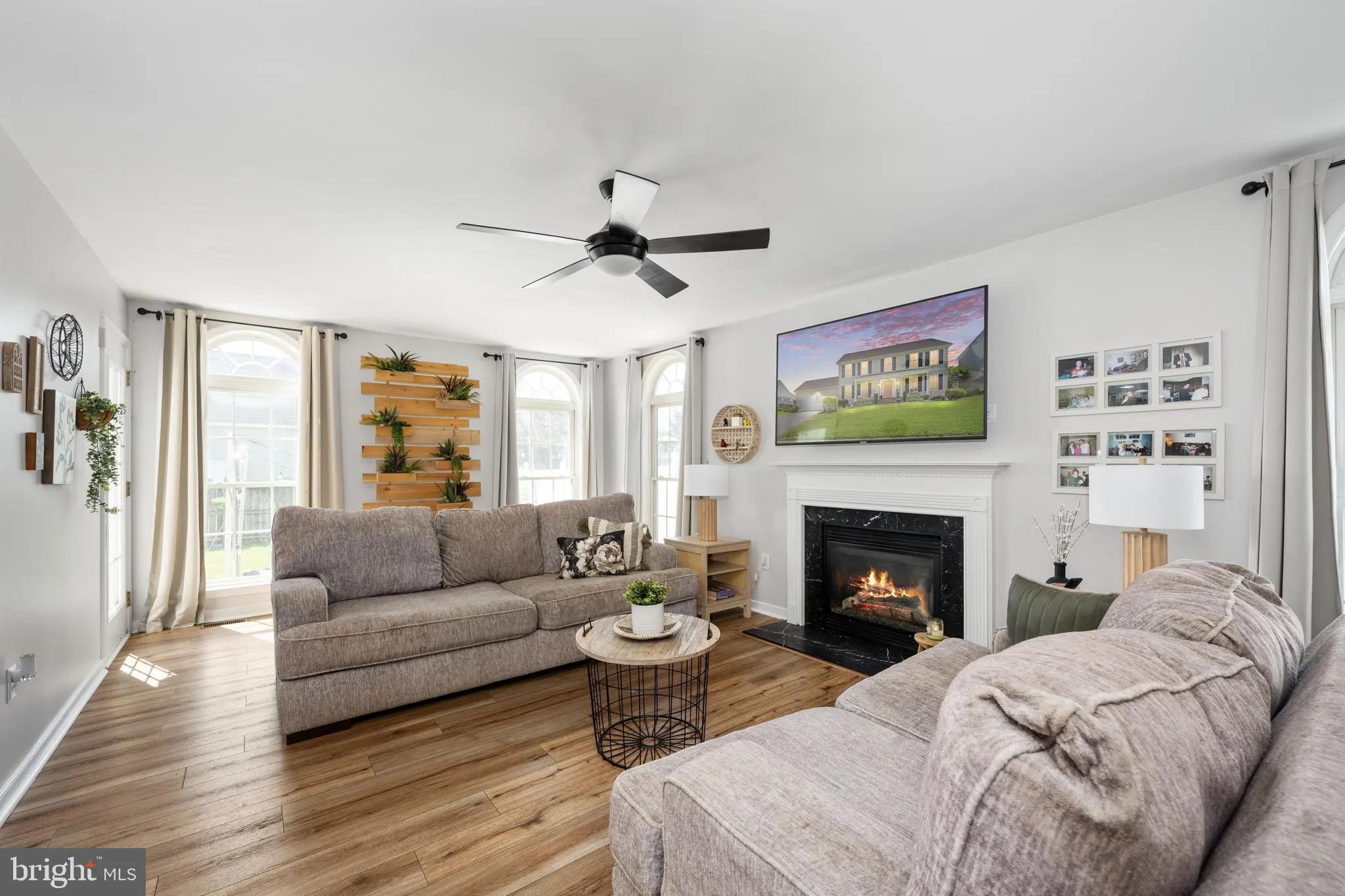 Fredericksburg, Virginia 22408, United States, 4 Bedrooms Bedrooms, ,3 BathroomsBathrooms,Residential,Active,160262