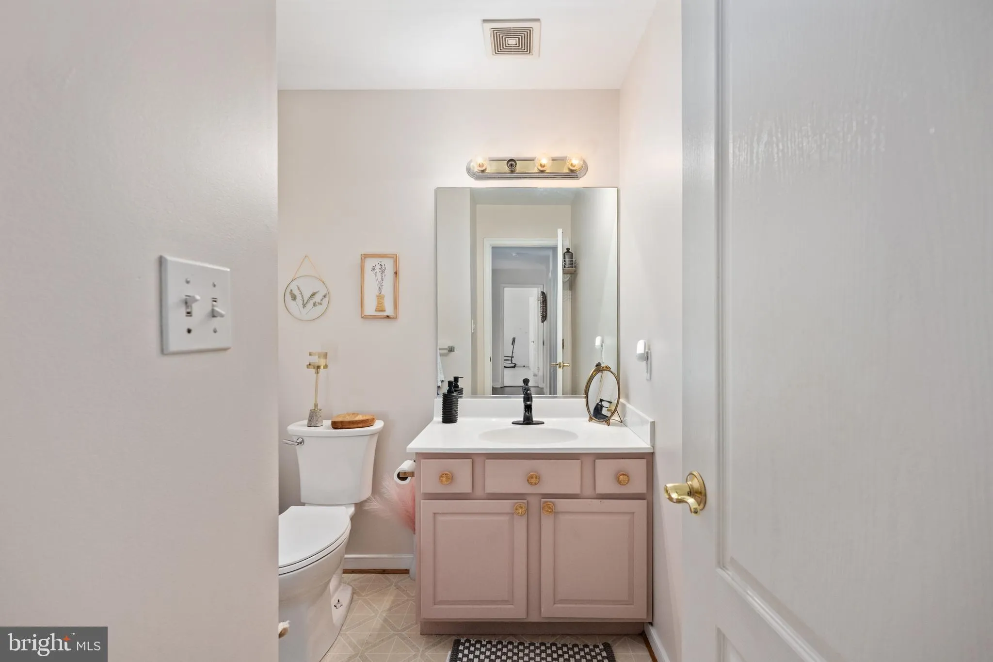 Fredericksburg, Virginia 22408, United States, 4 Bedrooms Bedrooms, ,3 BathroomsBathrooms,Residential,Active,160262