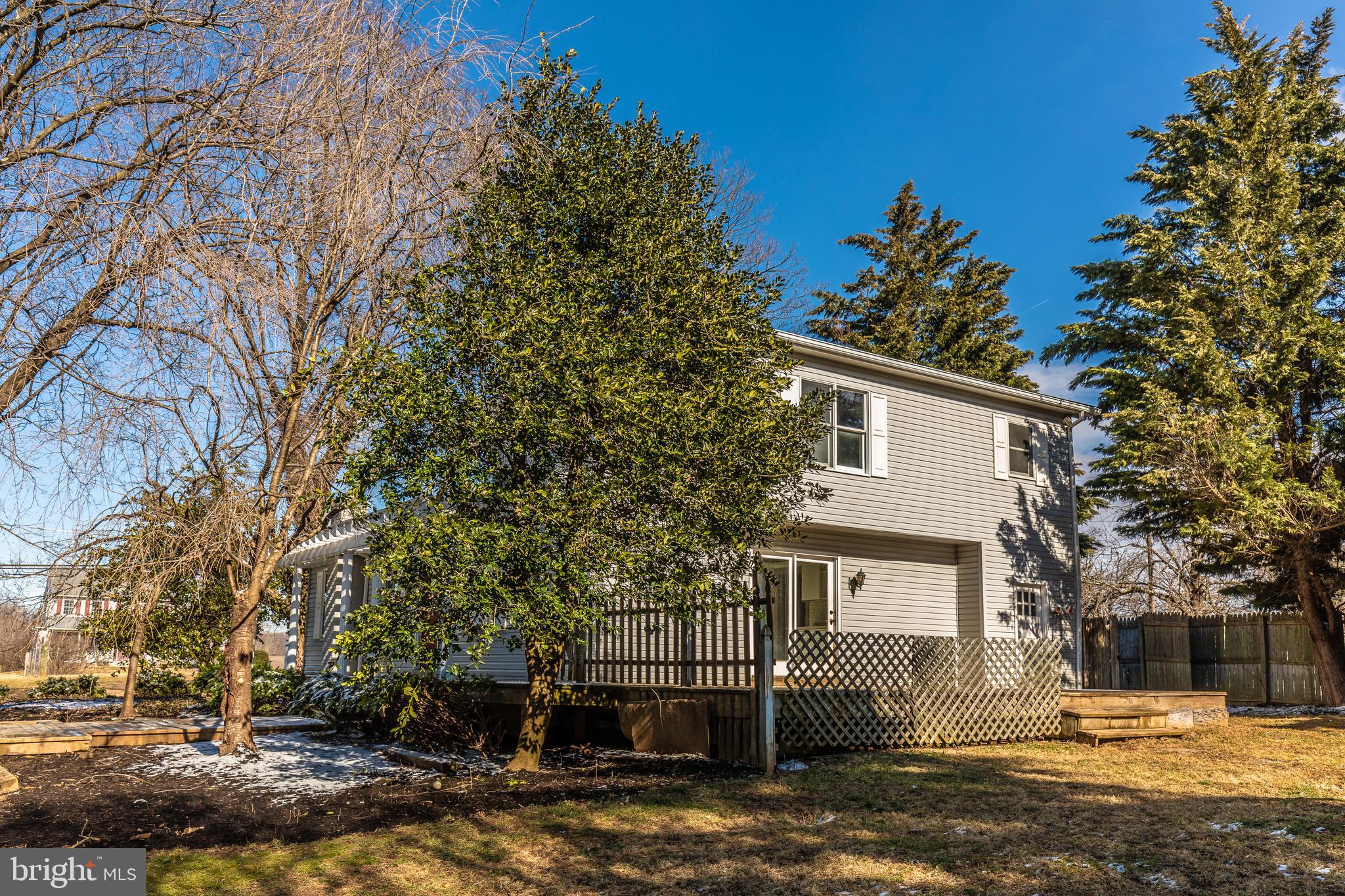 DAMASCUS OUTSIDE - Residential