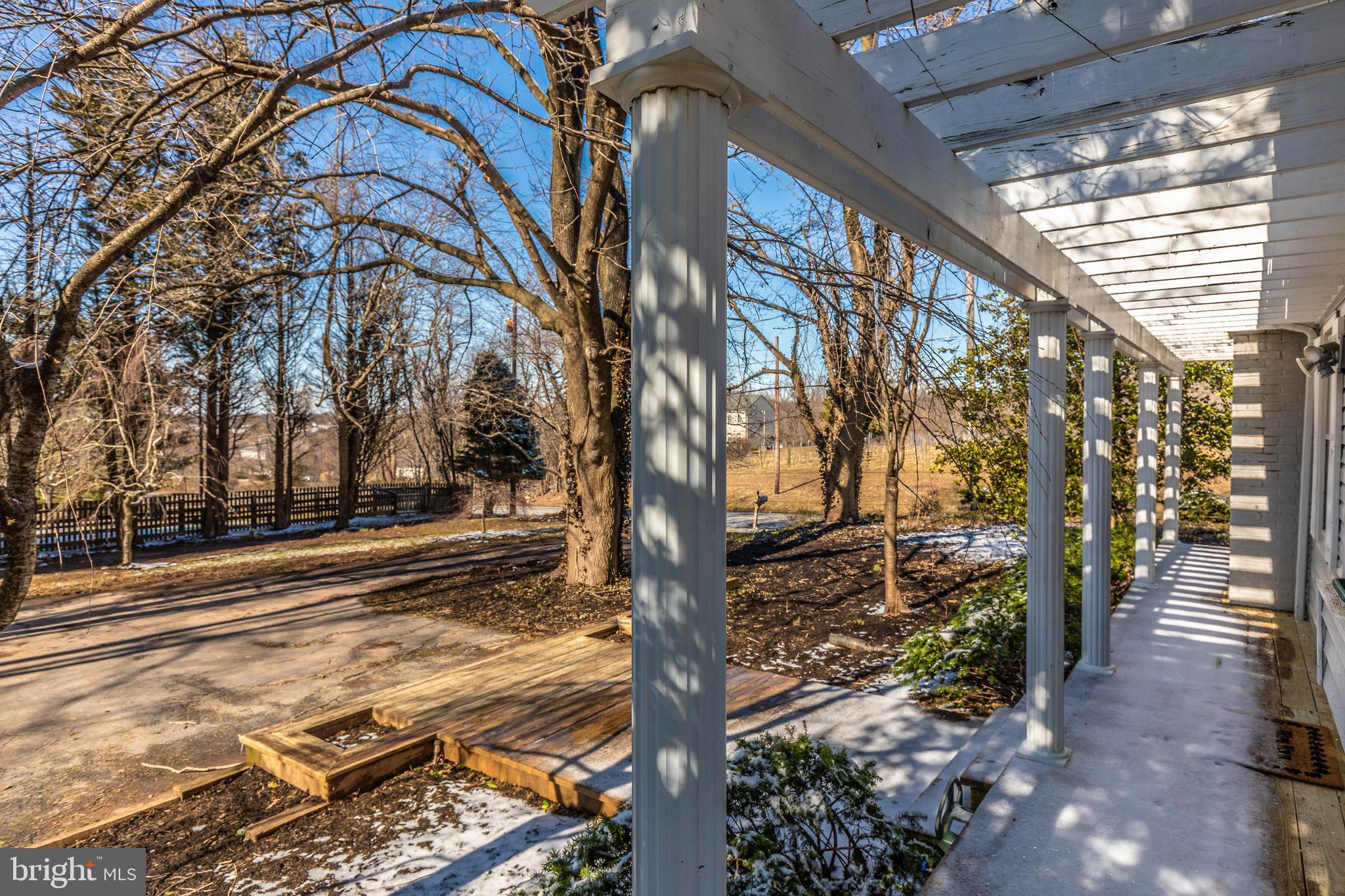 DAMASCUS OUTSIDE - Residential