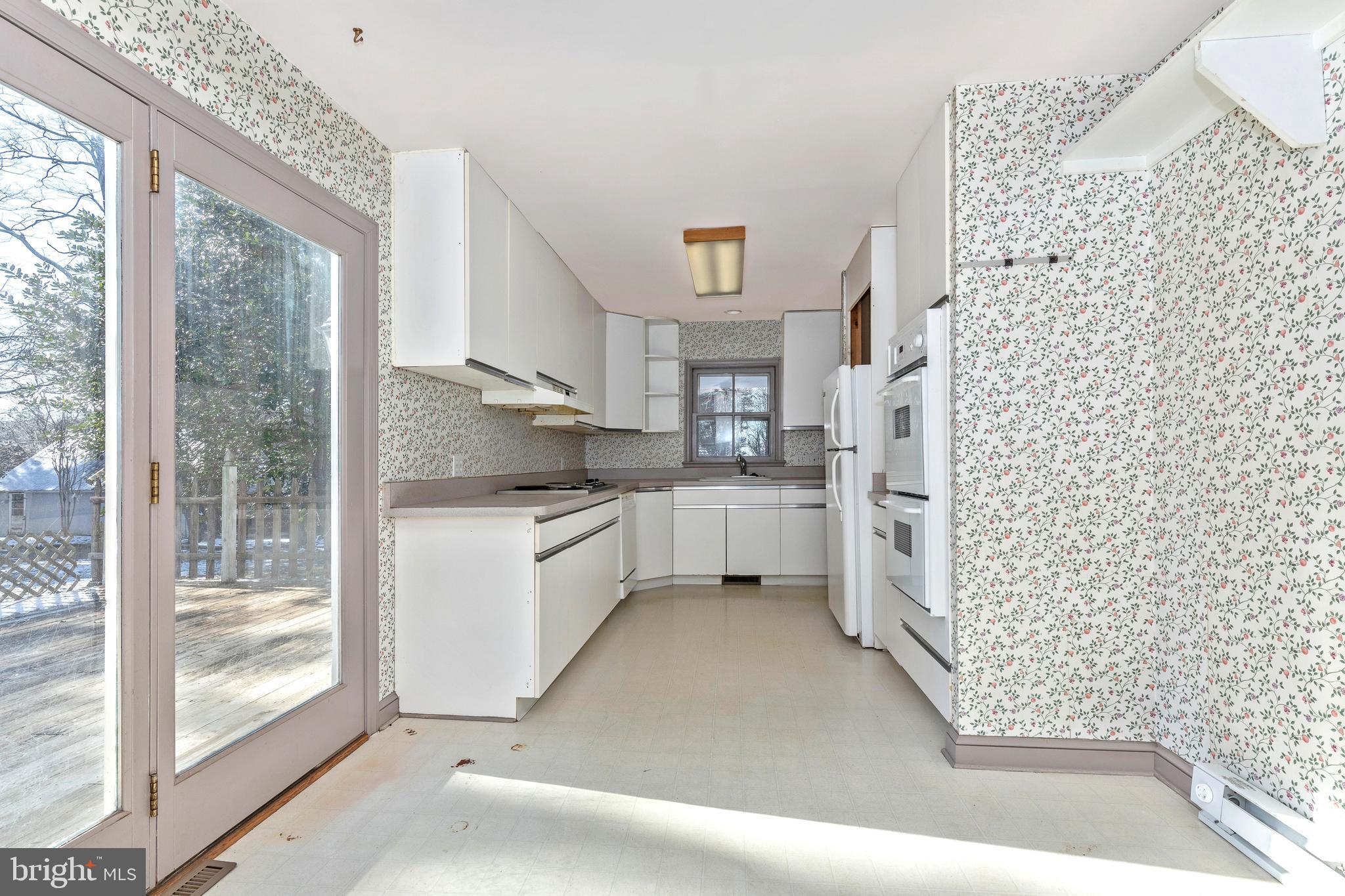 DAMASCUS OUTSIDE - Residential