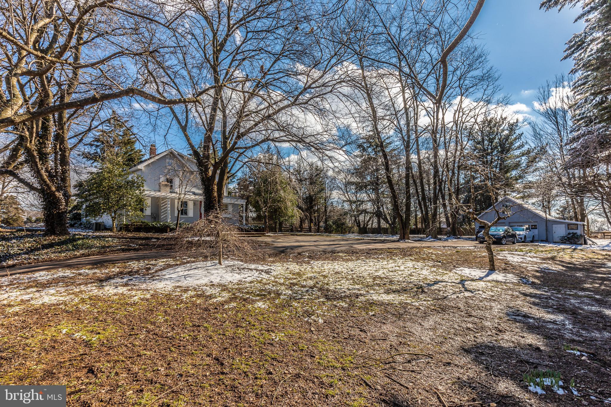 DAMASCUS OUTSIDE - Residential