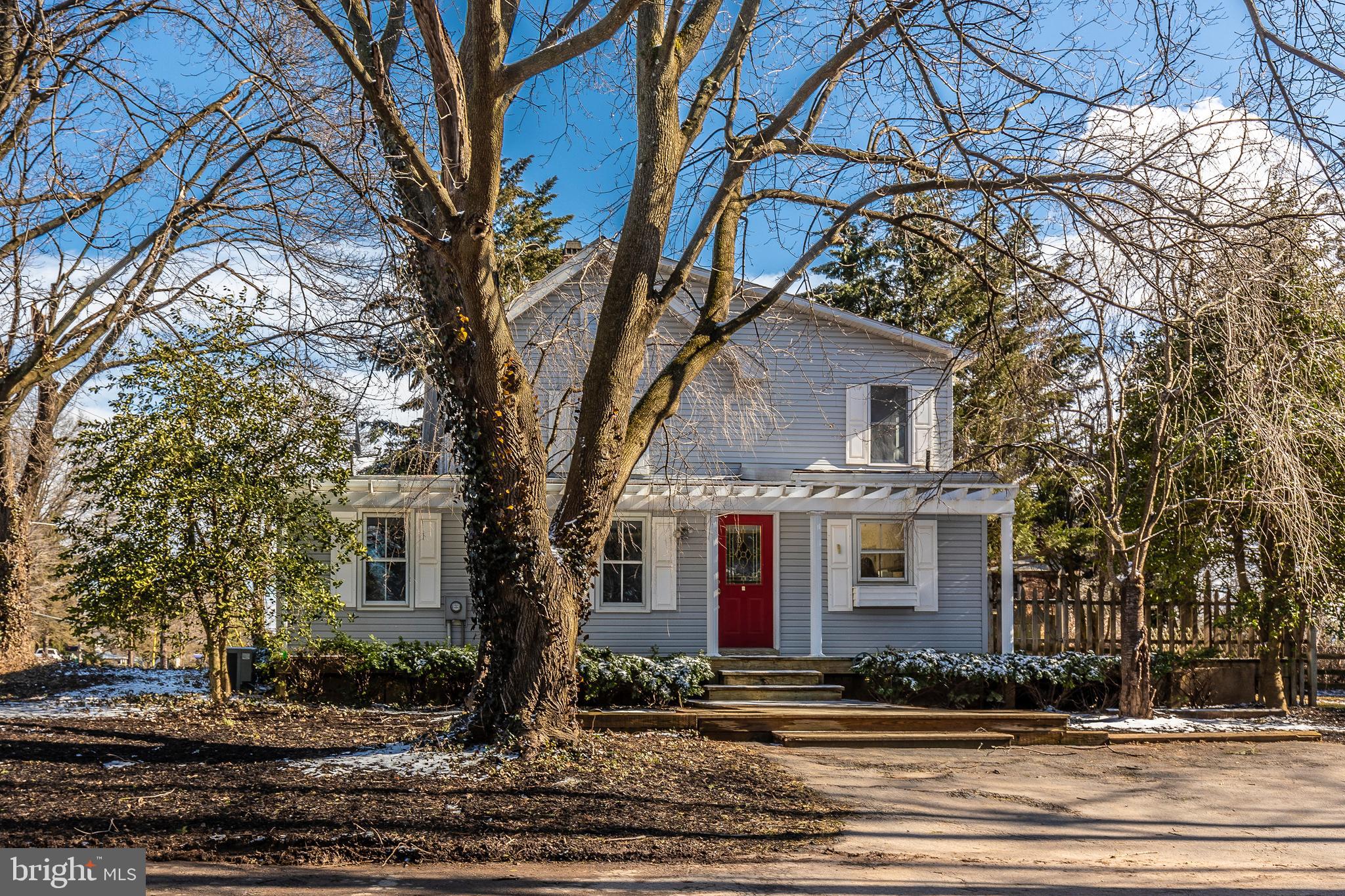 DAMASCUS OUTSIDE - Residential